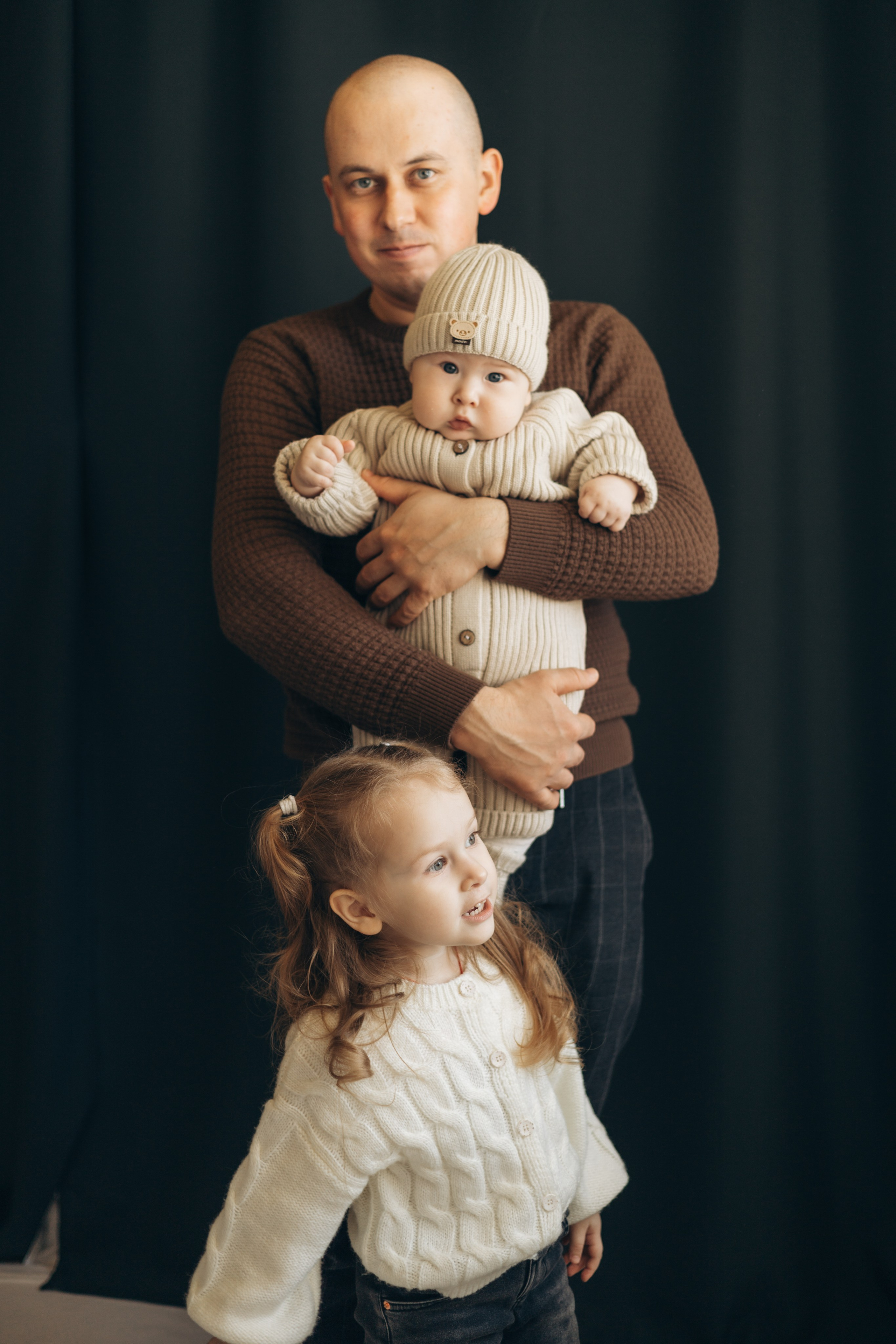 Наташа, Вова, Машенька и Паша. Ваш фотограф