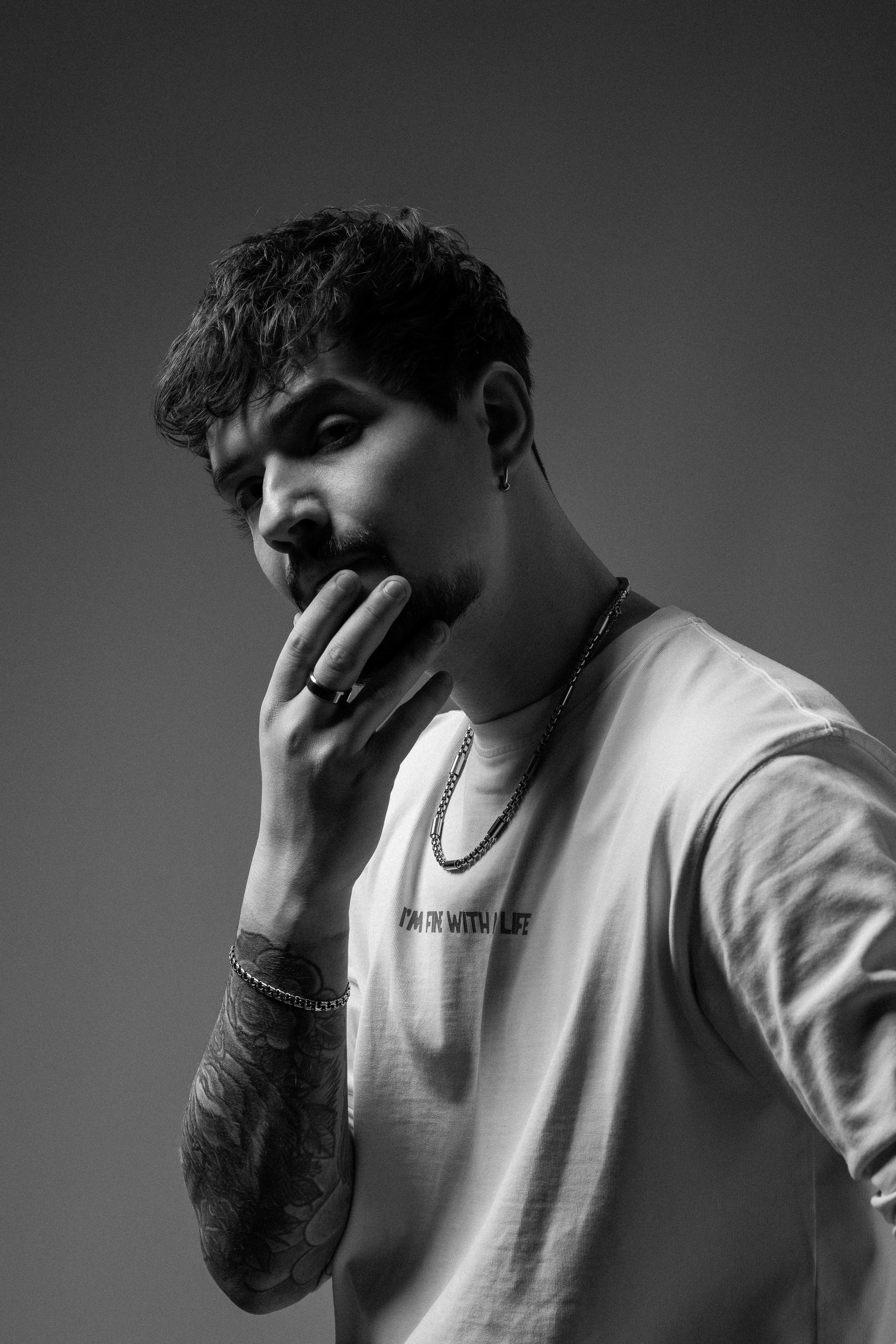 Hot barber. Portrait photographer in Minsk Slava Potalakh