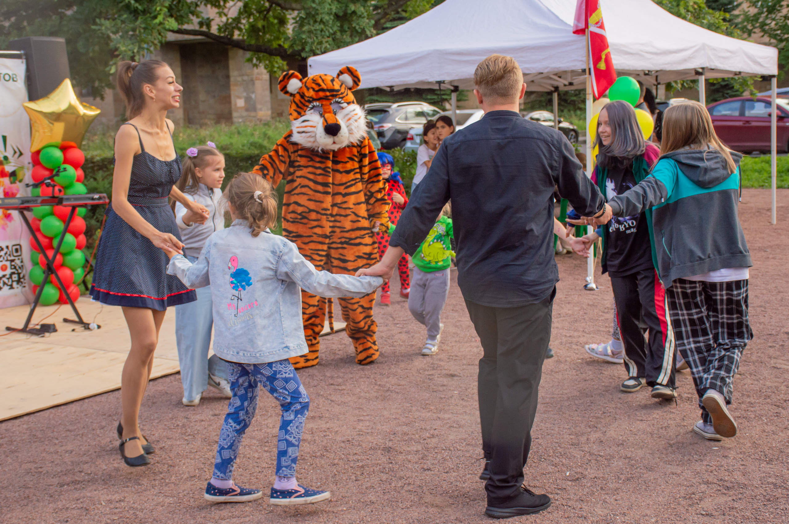 Провожаем лето на острове Декабристов. Фотограф в Санкт-Петербурге, фотодни в СПБ