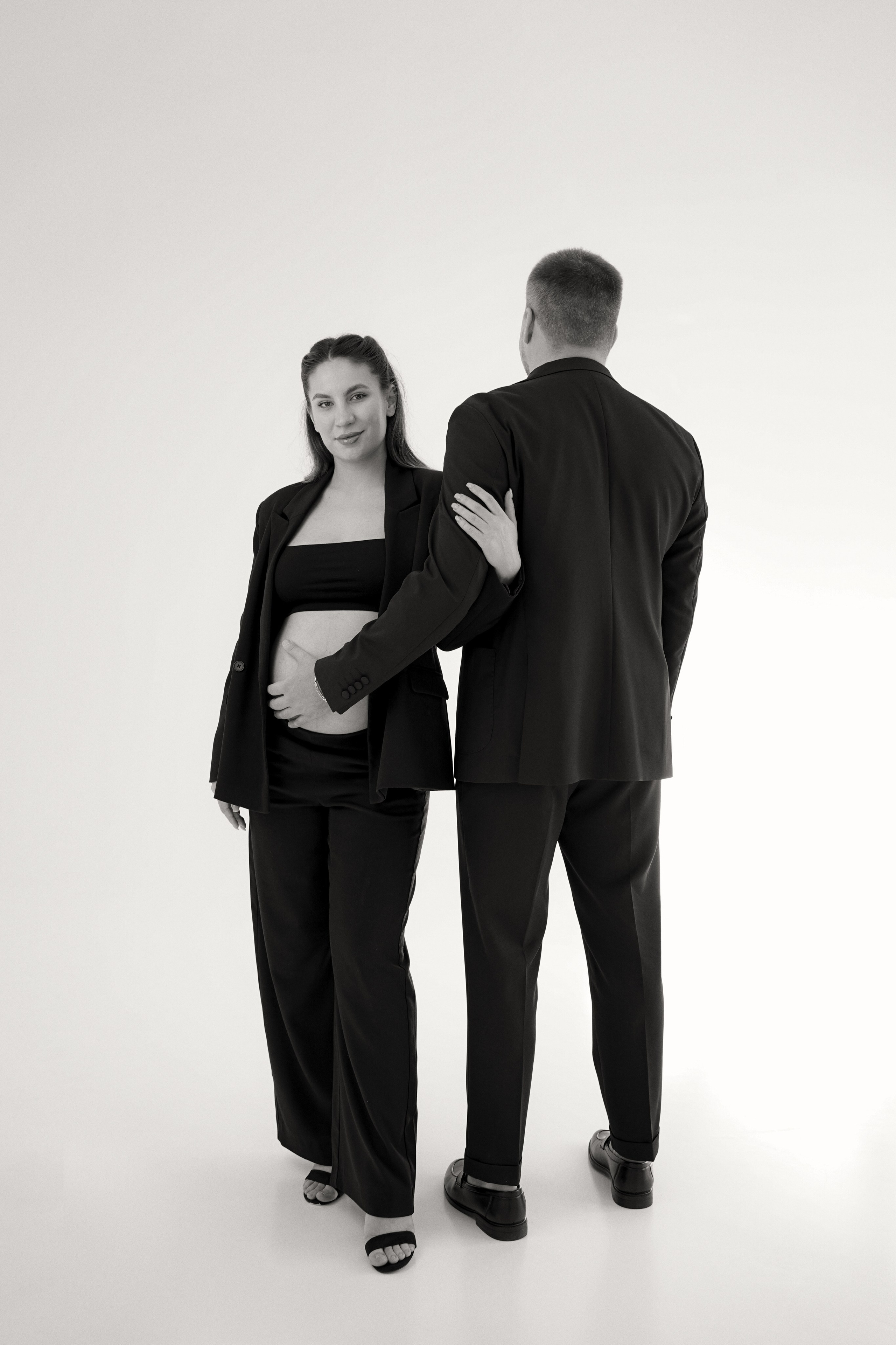 Фотосессия для беременных в Ростове-на-Дону. Женский фотограф Алёна Чёботова. Готовые идеи и образы. Свадебный фотограф в Ростове-на-Дону. Таинство Крещения и Венчания, семейные фотосессии. Алёна Чёботова