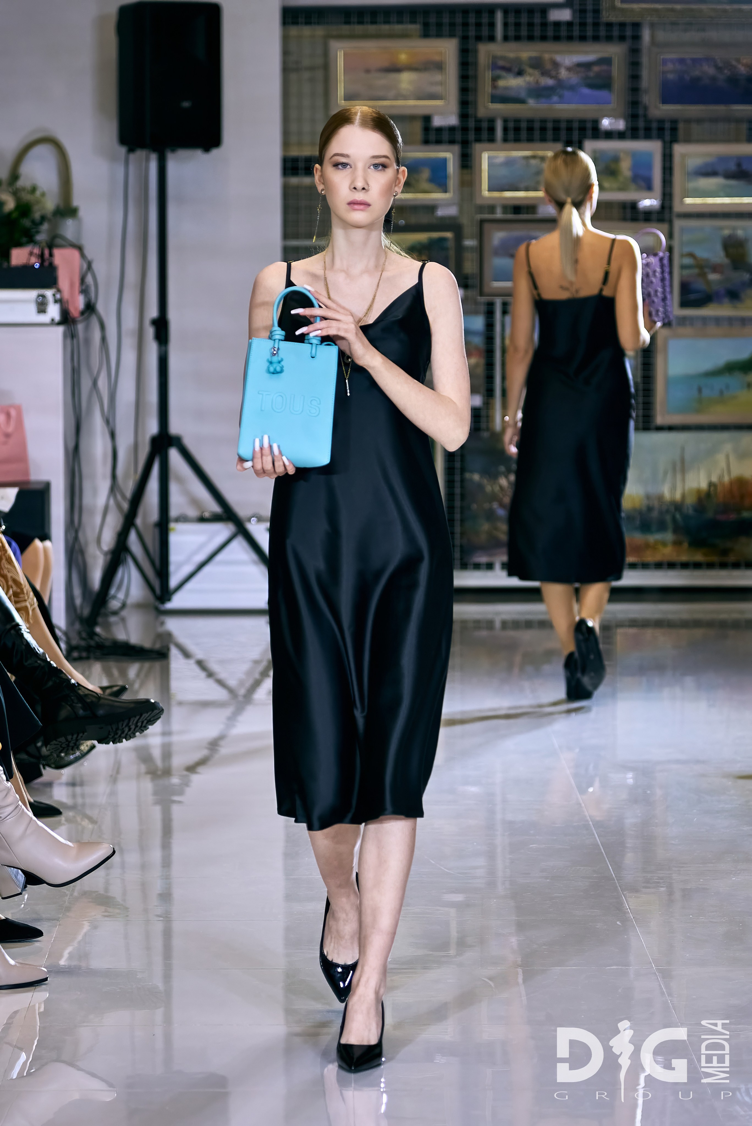 Tous | fashion show. Showbiz | Fashion | Reportage