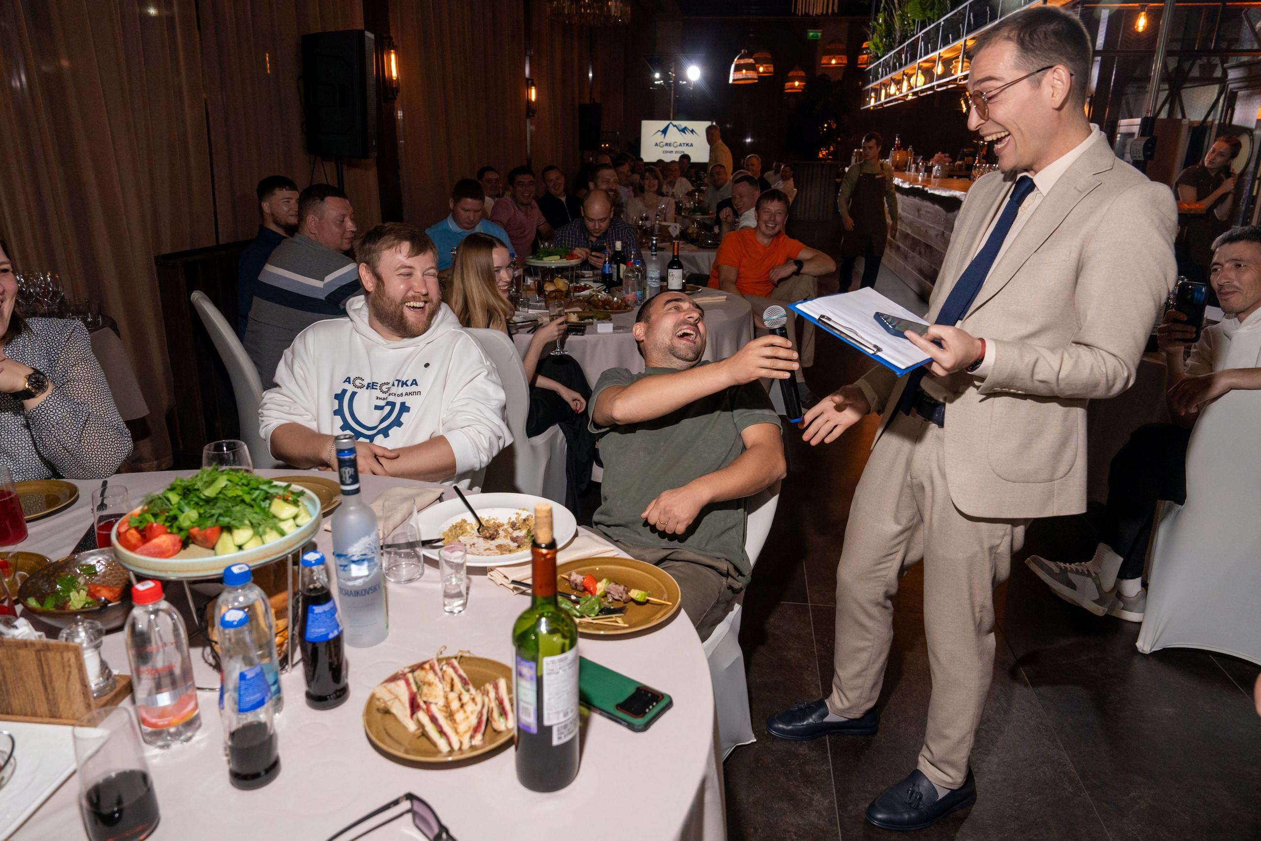 Гала-ужин для компании «Agregatka». Репортажный фотограф в Красной Поляне и Сочи Павлюченко Екатерина