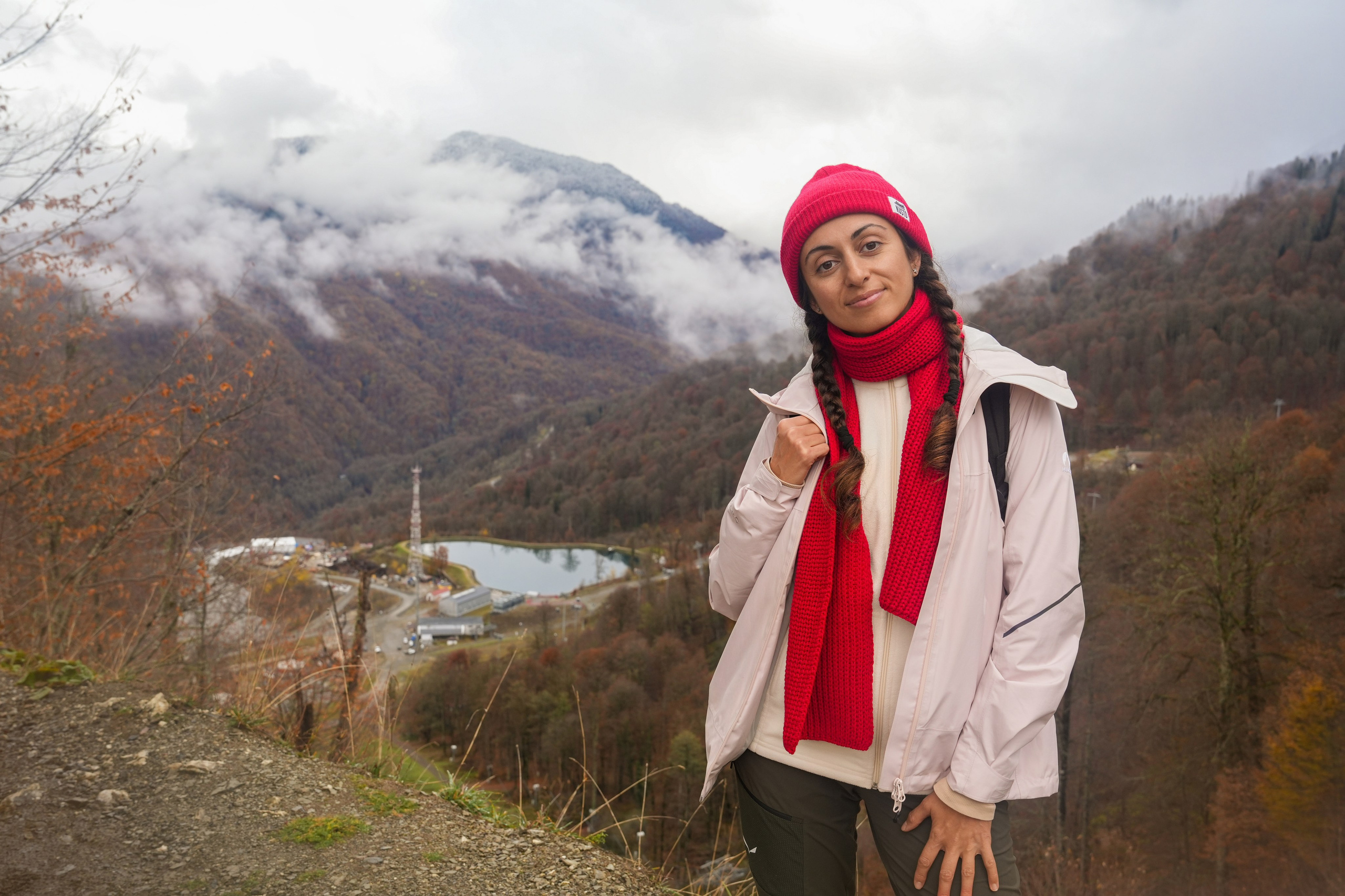 MICE мероприятие — хайкинг на курорте Роза Хутор. Репортажный фотограф в Красной Поляне и Сочи Павлюченко Екатерина