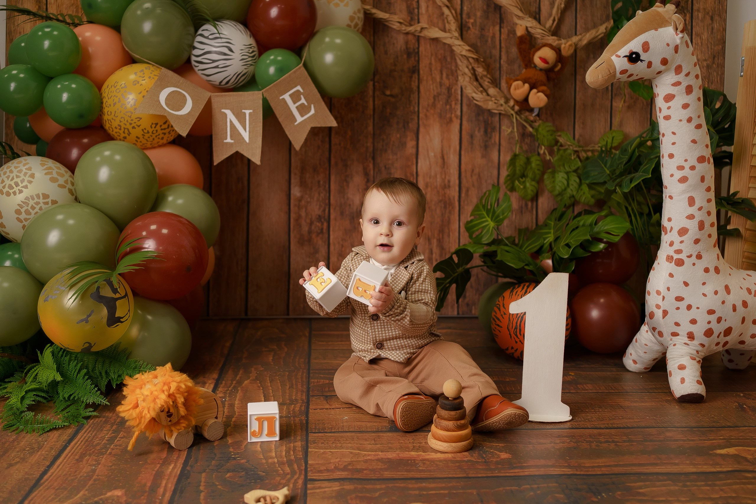 Шары к тарифу «годик эксклюзив». Фотограф новорожденных в г. Павлово Беспалова Екатерина