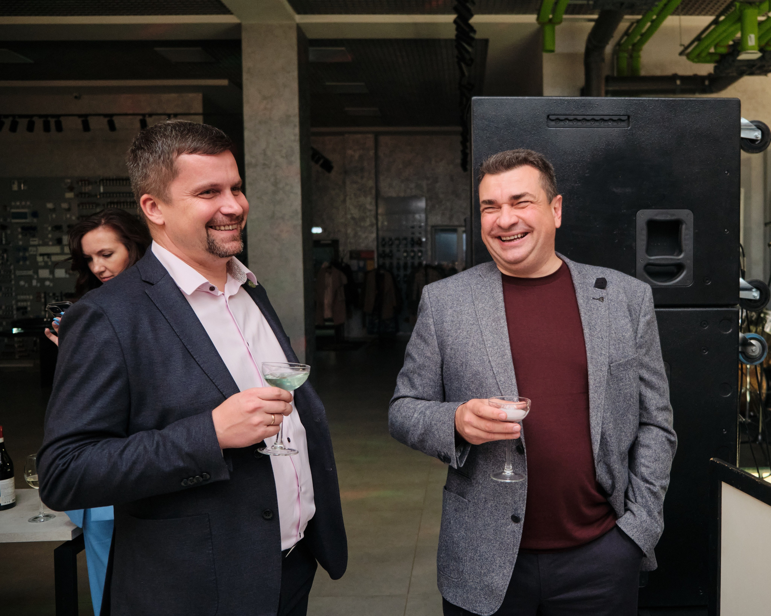 Открытие салона 100 градусов. Антон Ив