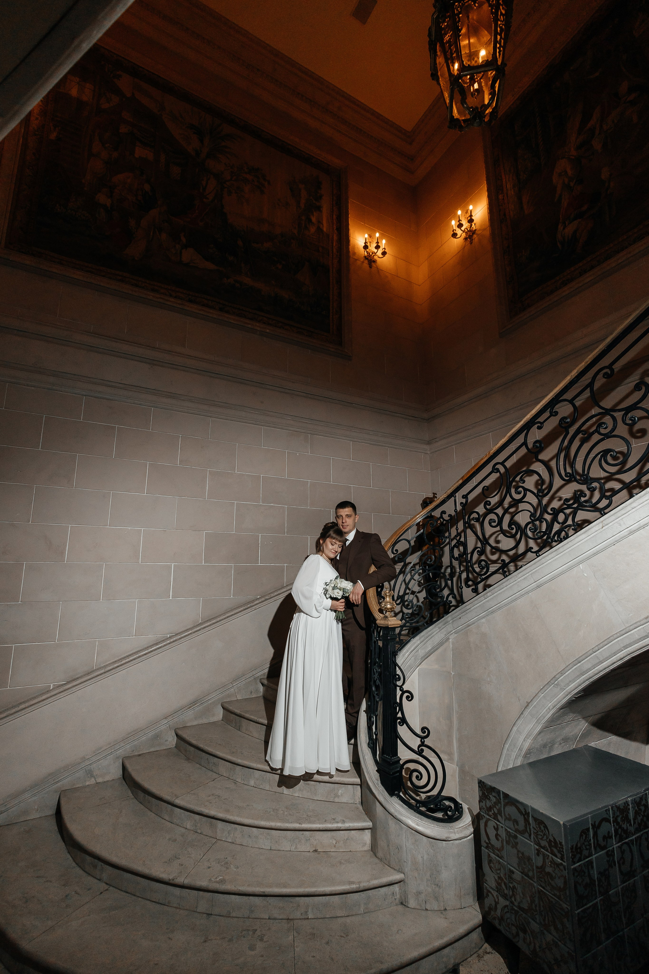 Свадебная фотосессия в ресторане Турандот. Свадебный фотограф в Москве Дарья Олендарёва