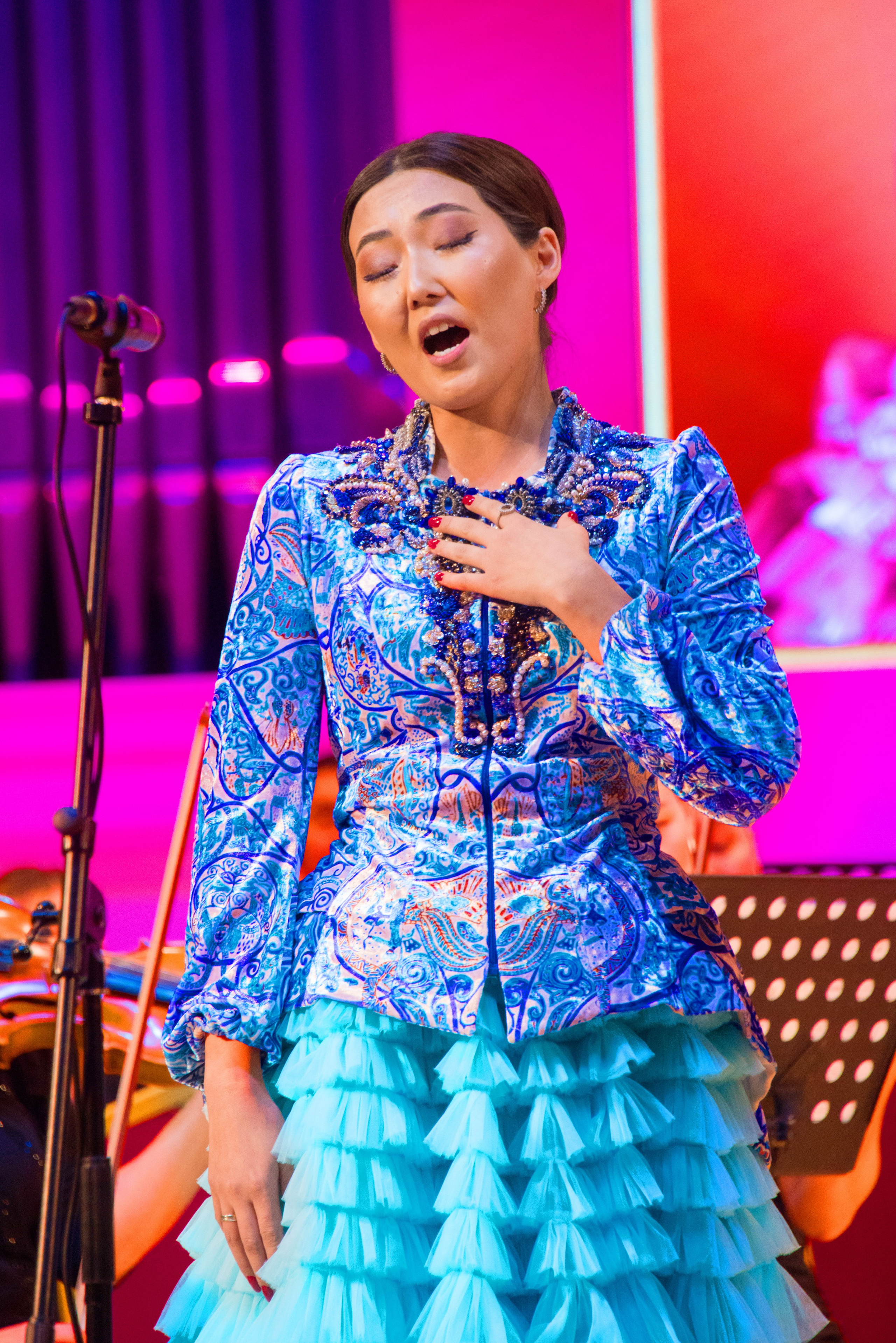 Конкурс вокалистов Бибигуль Тулегеновой (25.09.2025.). Фотосъёмка. Фотограф Сергей Авдеев-семейный и детский фотограф в Алматы