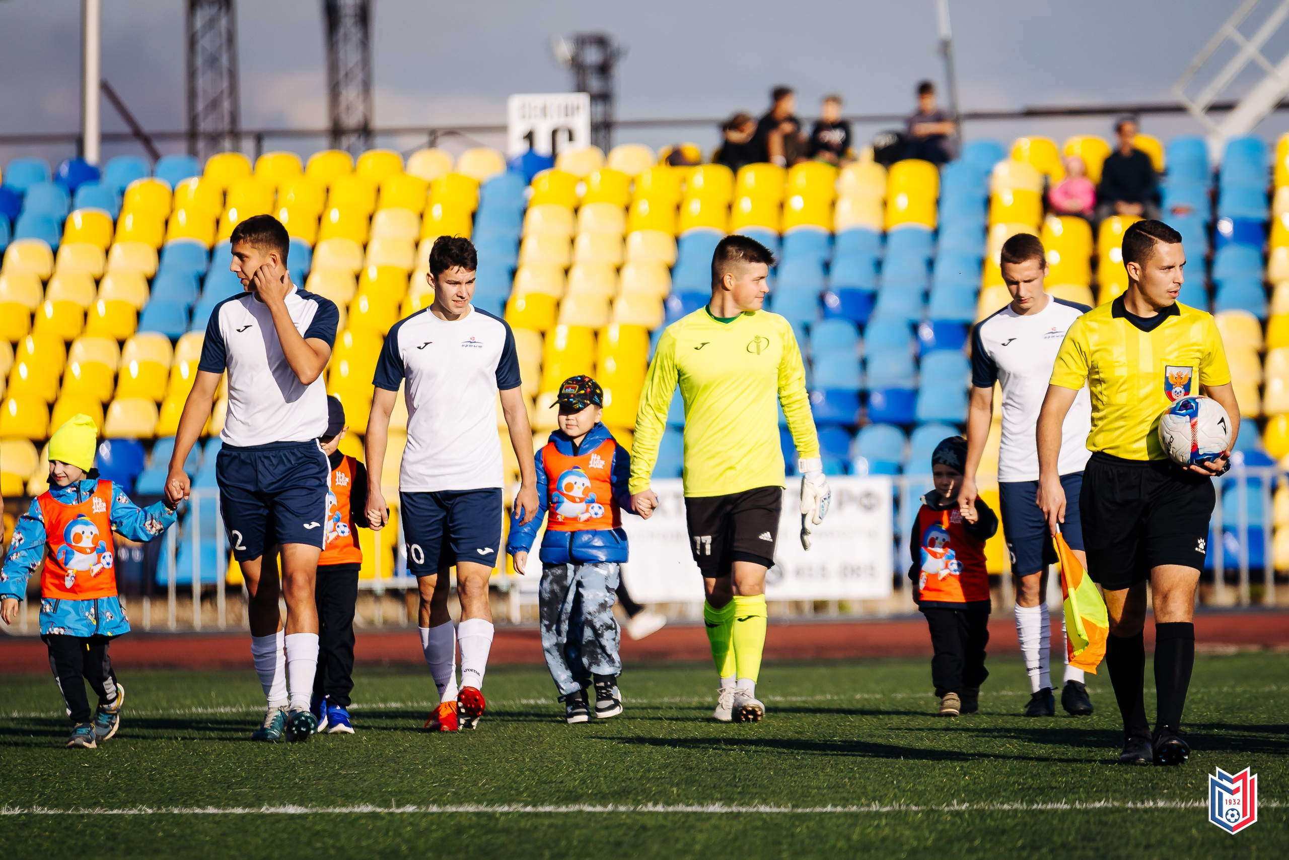 ФК «Металлург-Магнитогорск» — «СибГУФК Иртыш-2» // 21.09.24. Денис Прохоров Фотограф в г. Магнитогорск