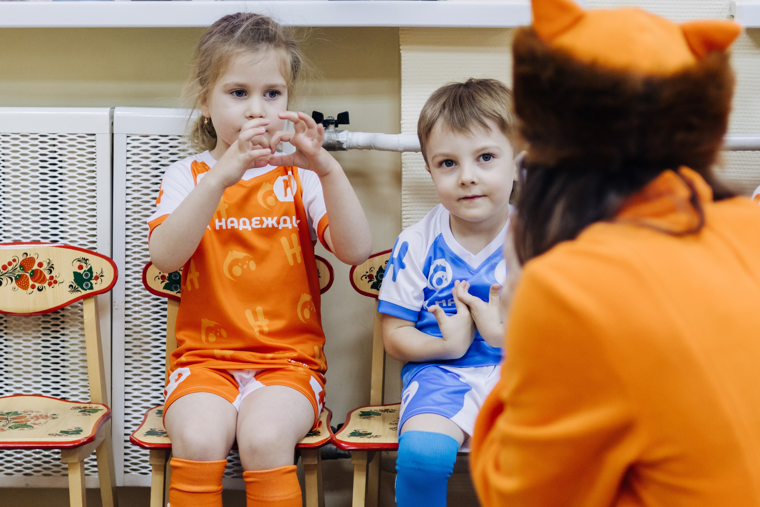 Фотосессия с кубком в детских садах г. Магнитогорска. Денис Прохоров Фотограф в г. Магнитогорск
