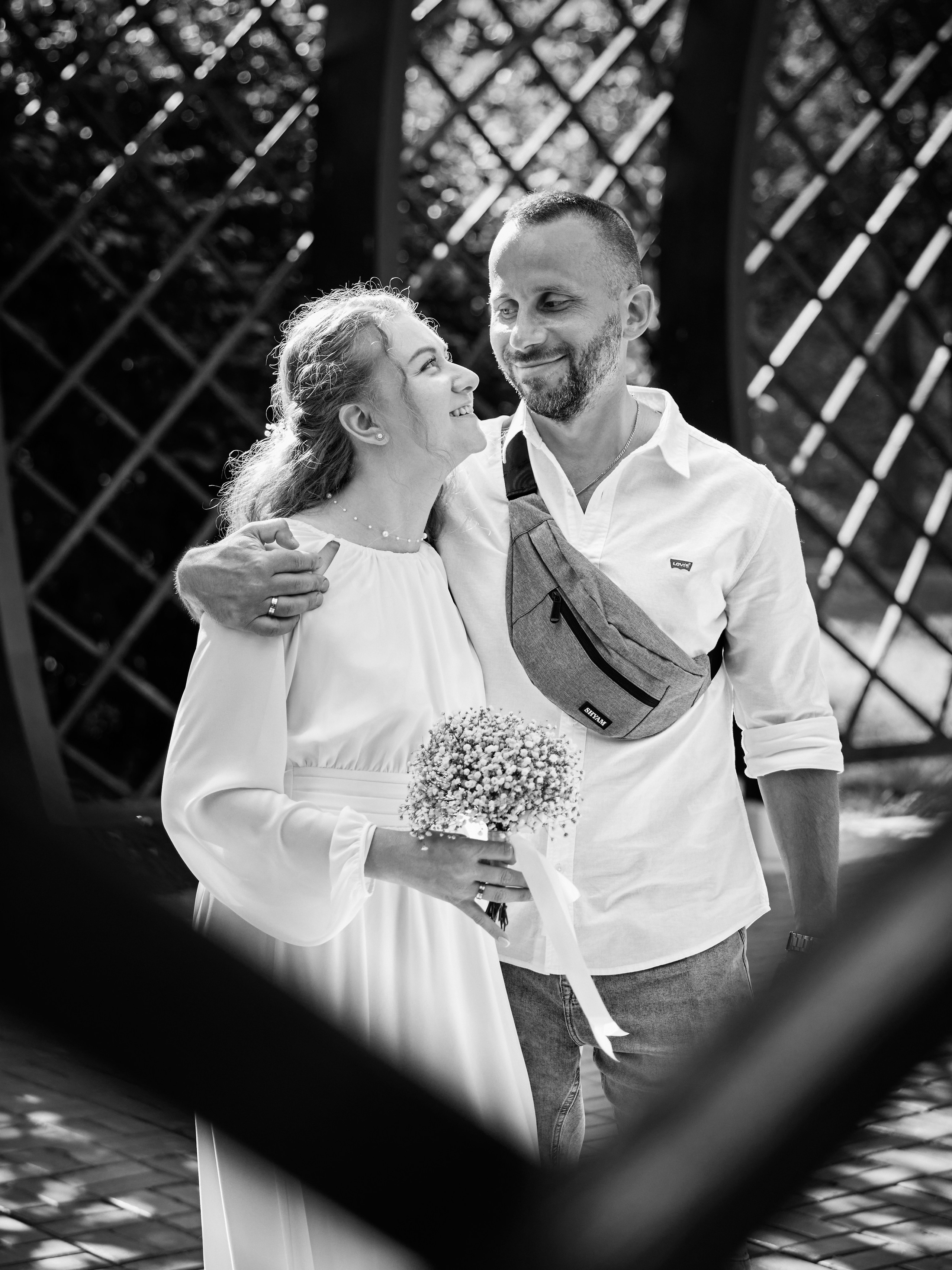 Свадебная прогулка в парке Горького в Москве