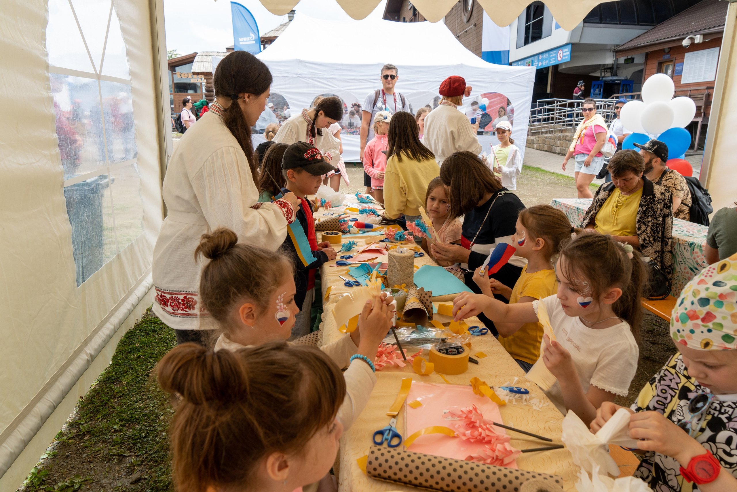 День России на курорте Газпром 2023. Репортажный фотограф в Красной Поляне и Сочи Павлюченко Екатерина