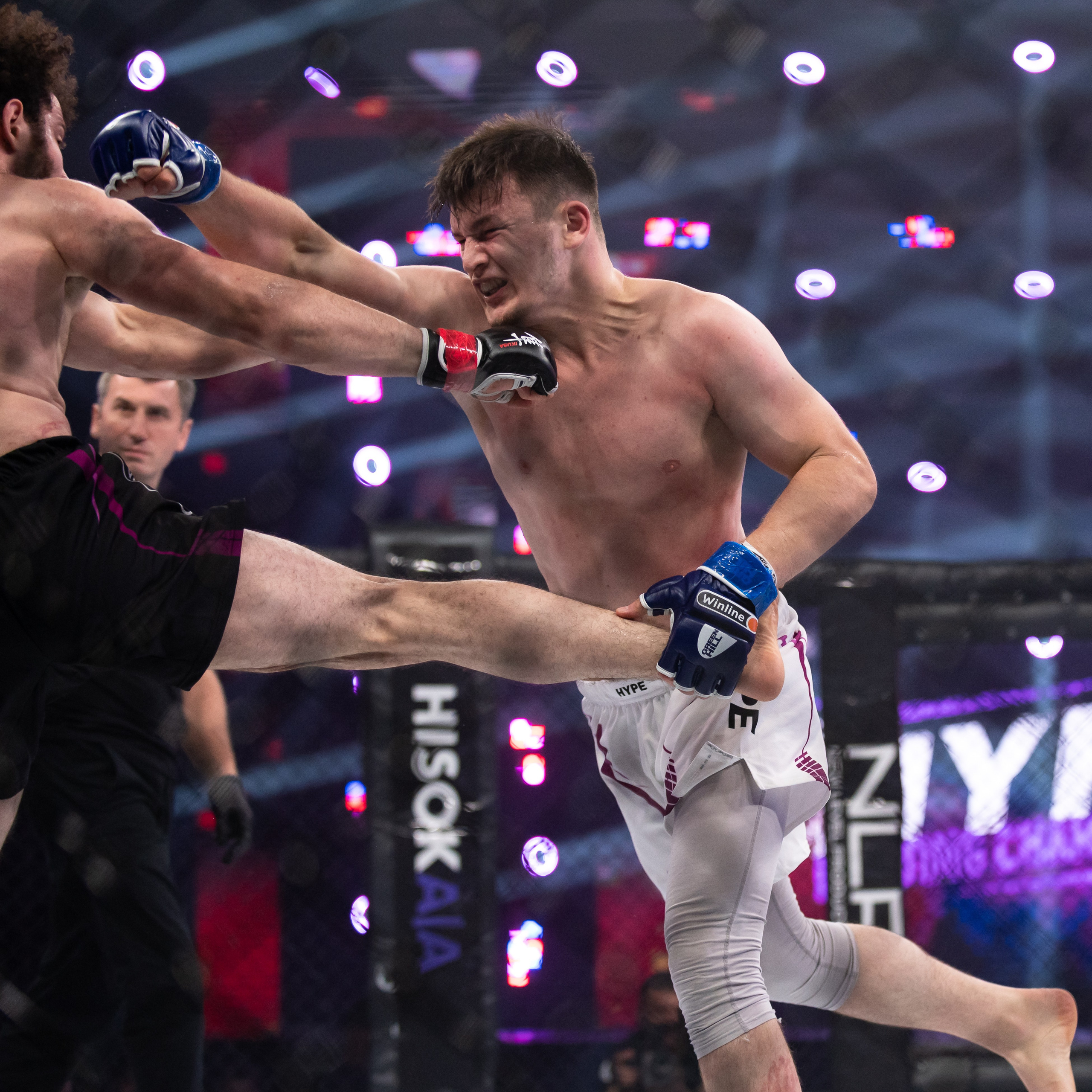 Бои. Репортажный фотограф в Красной Поляне и Сочи Павлюченко Екатерина