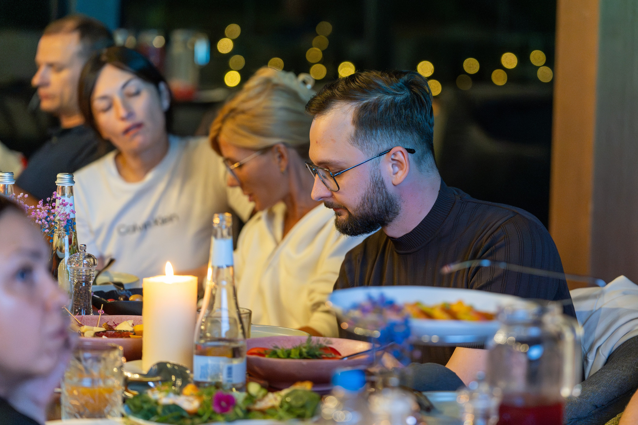 MICE меоприятие на курорте Красная Поляна для компании «Неометрия''. Репортажный фотограф в Красной Поляне и Сочи Павлюченко Екатерина