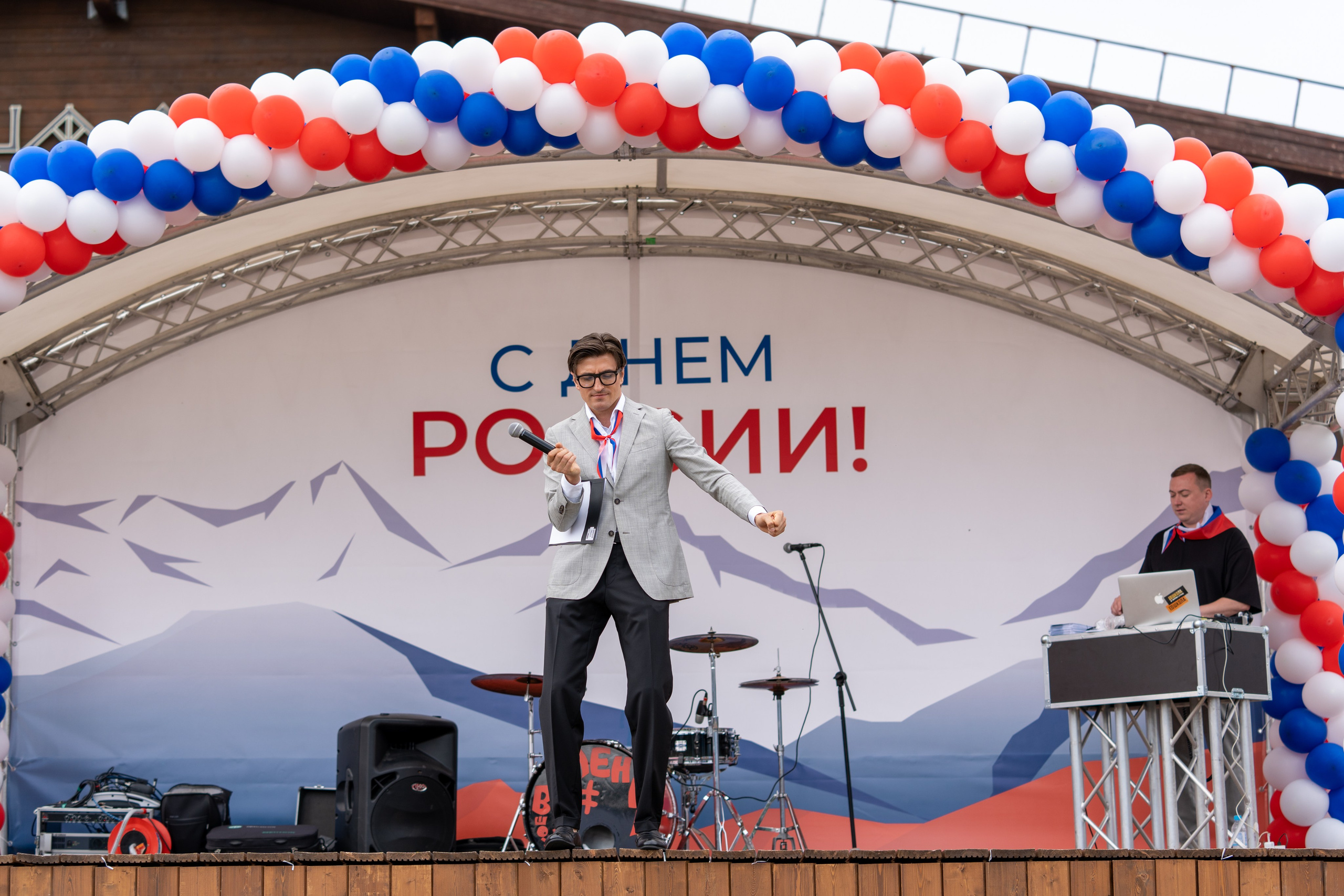 День России на курорте Газпром 2023. Репортажный фотограф в Красной Поляне и Сочи Павлюченко Екатерина