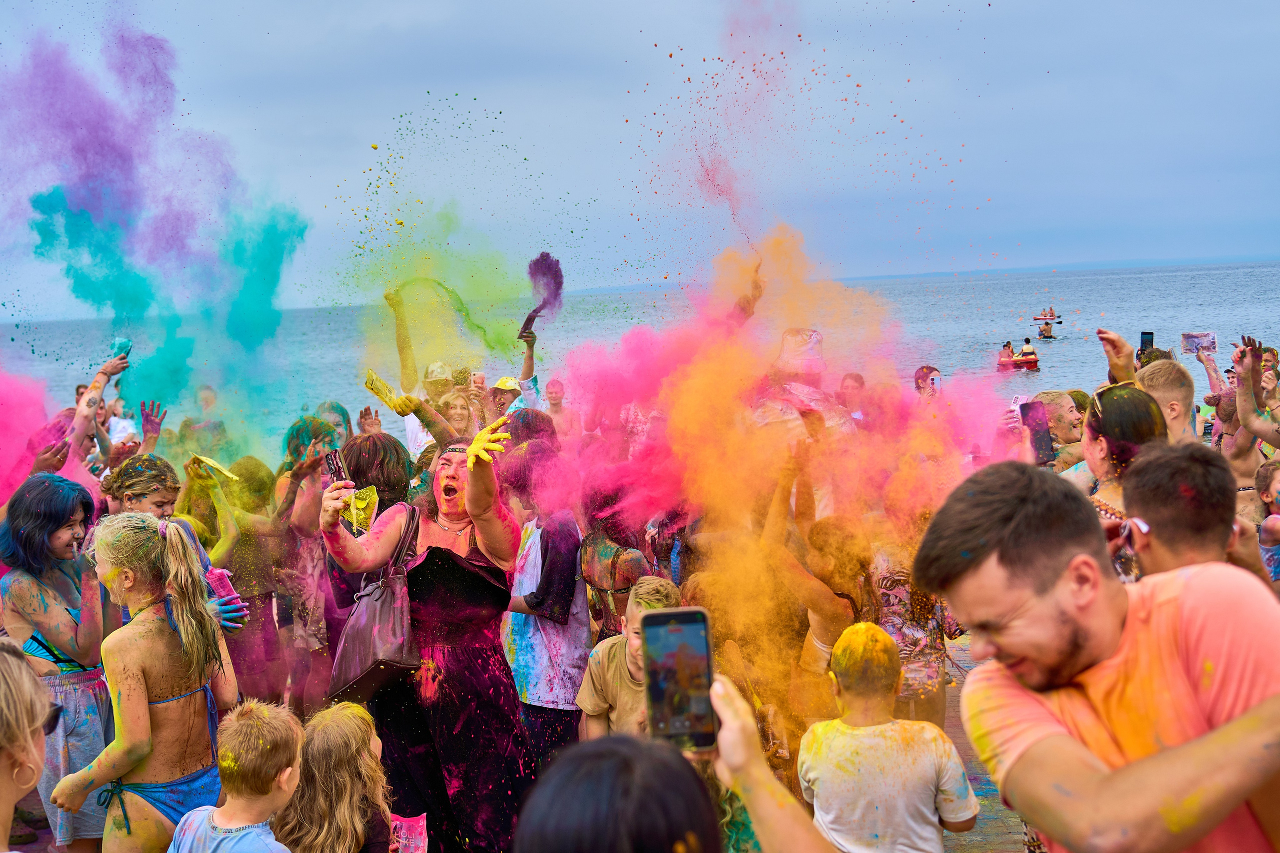 Холи. Фотограф во Владивостоке