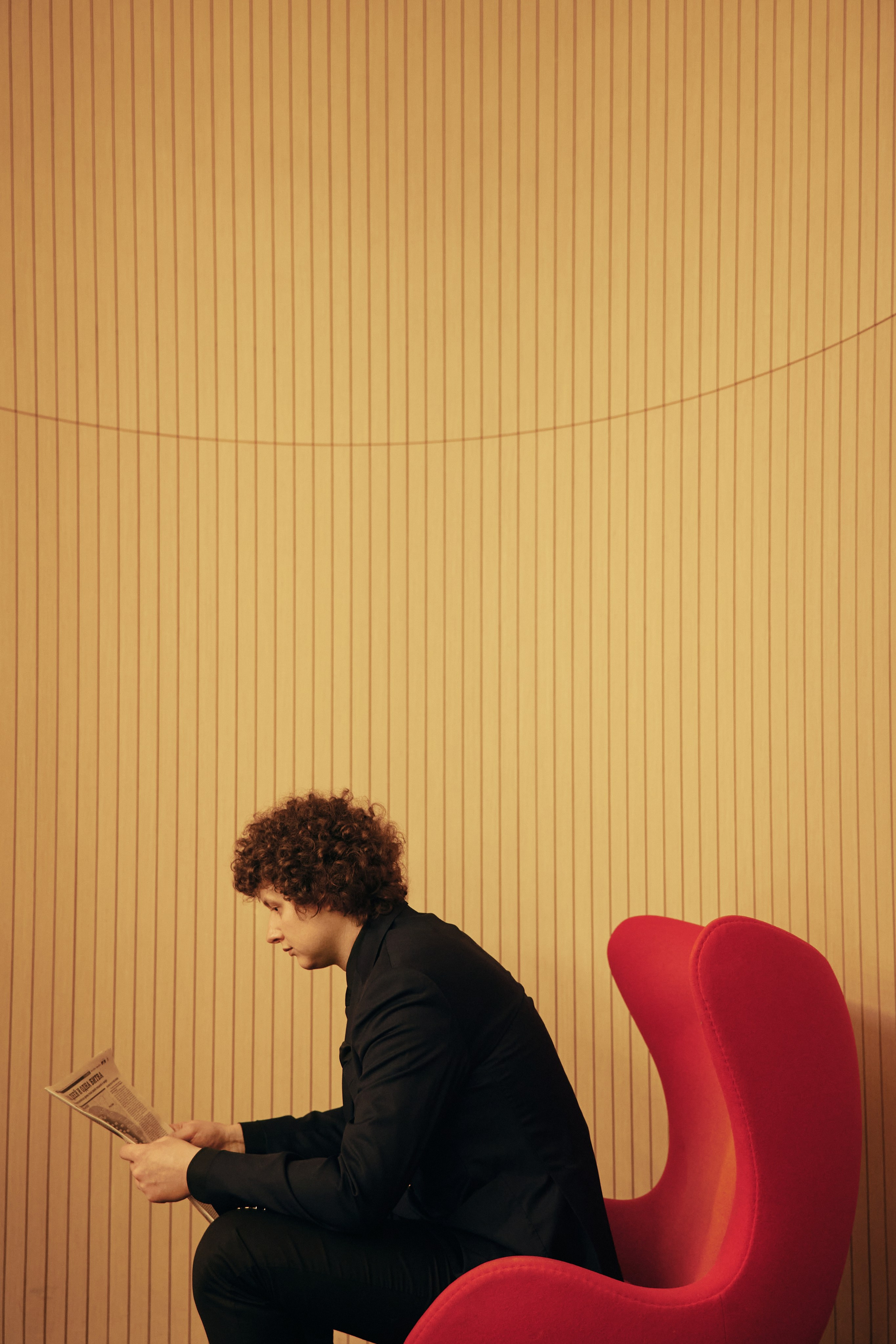 Фотосессия для ведущего Евгения Калашникова: создание стильного визуального контента для личного бренда. Дмитрий Мазуркевич: Профессиональный Репортажный Фотограф