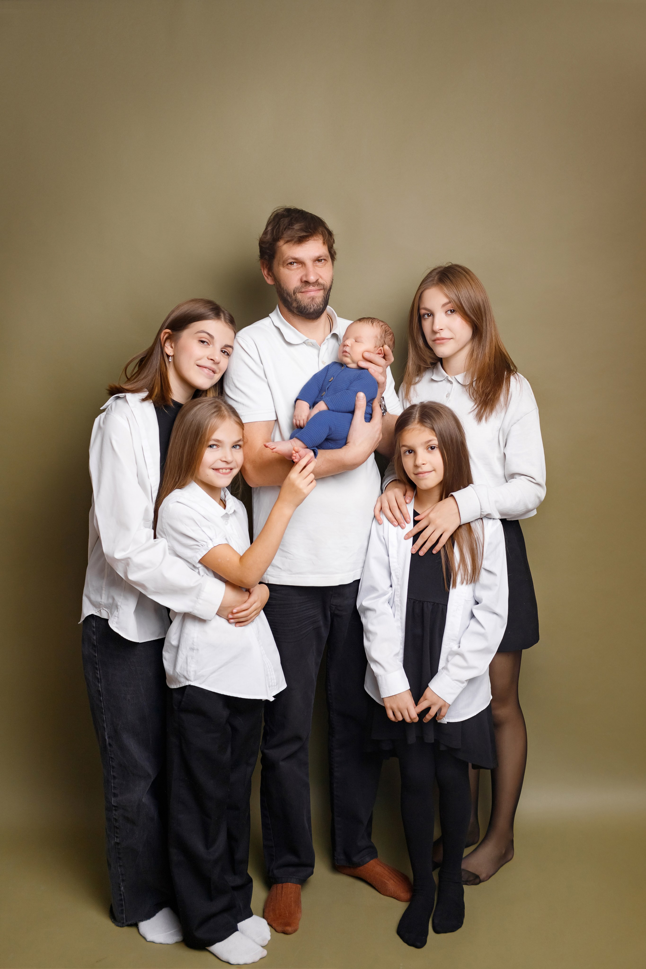 Семейные кадры. Детский, семейный и фотограф новорождённых в Ярославле Анна Салова