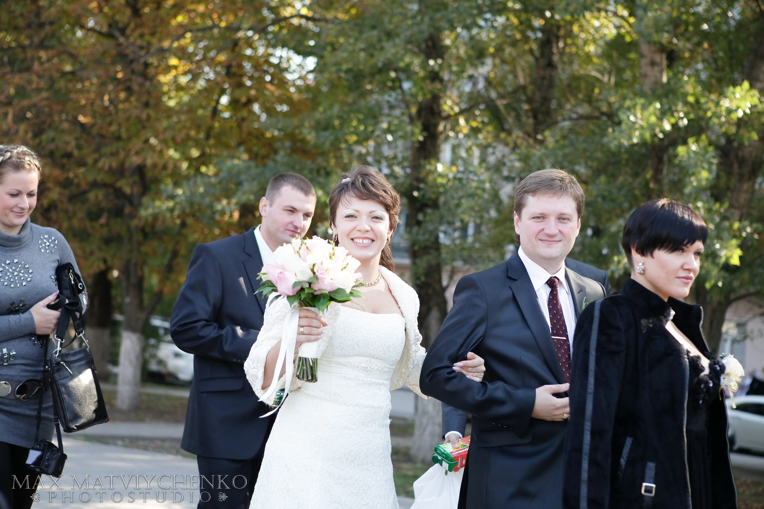 Прогулка/Walk. Максим Матвийченко и Виктория Басова профессионалы своего дела