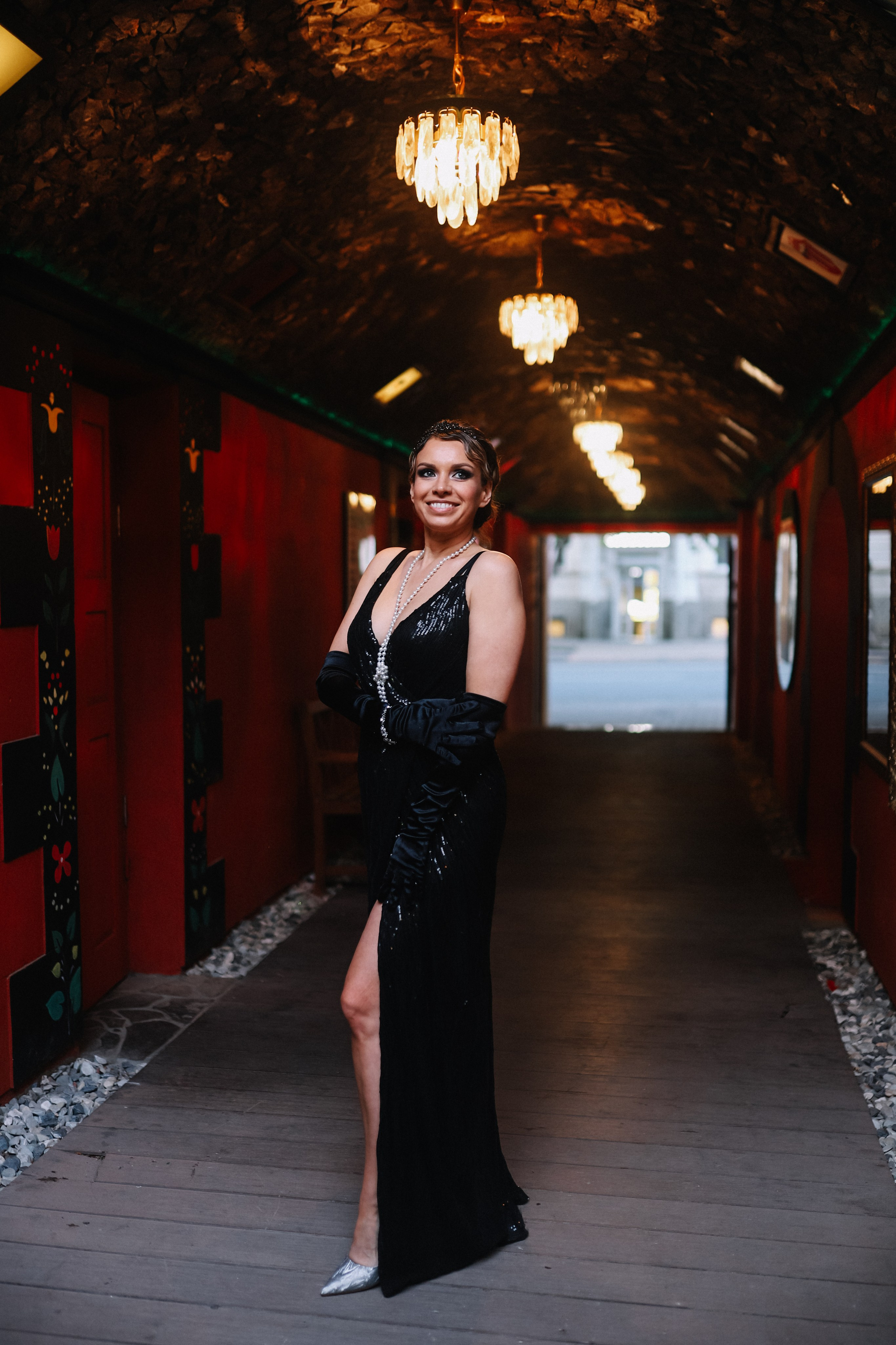 25.Диана и гости