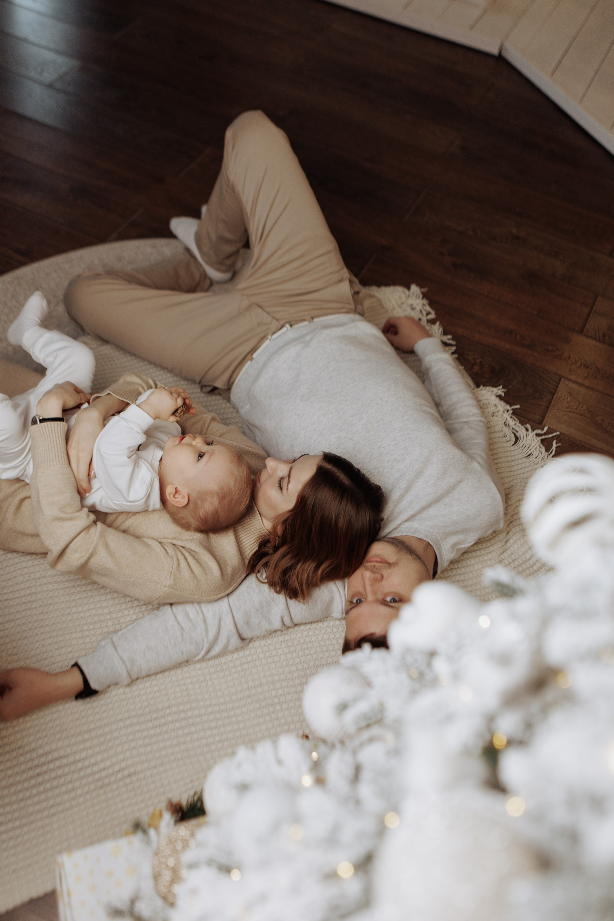 Семейная фотосессия «студия». Свадебный фотограф