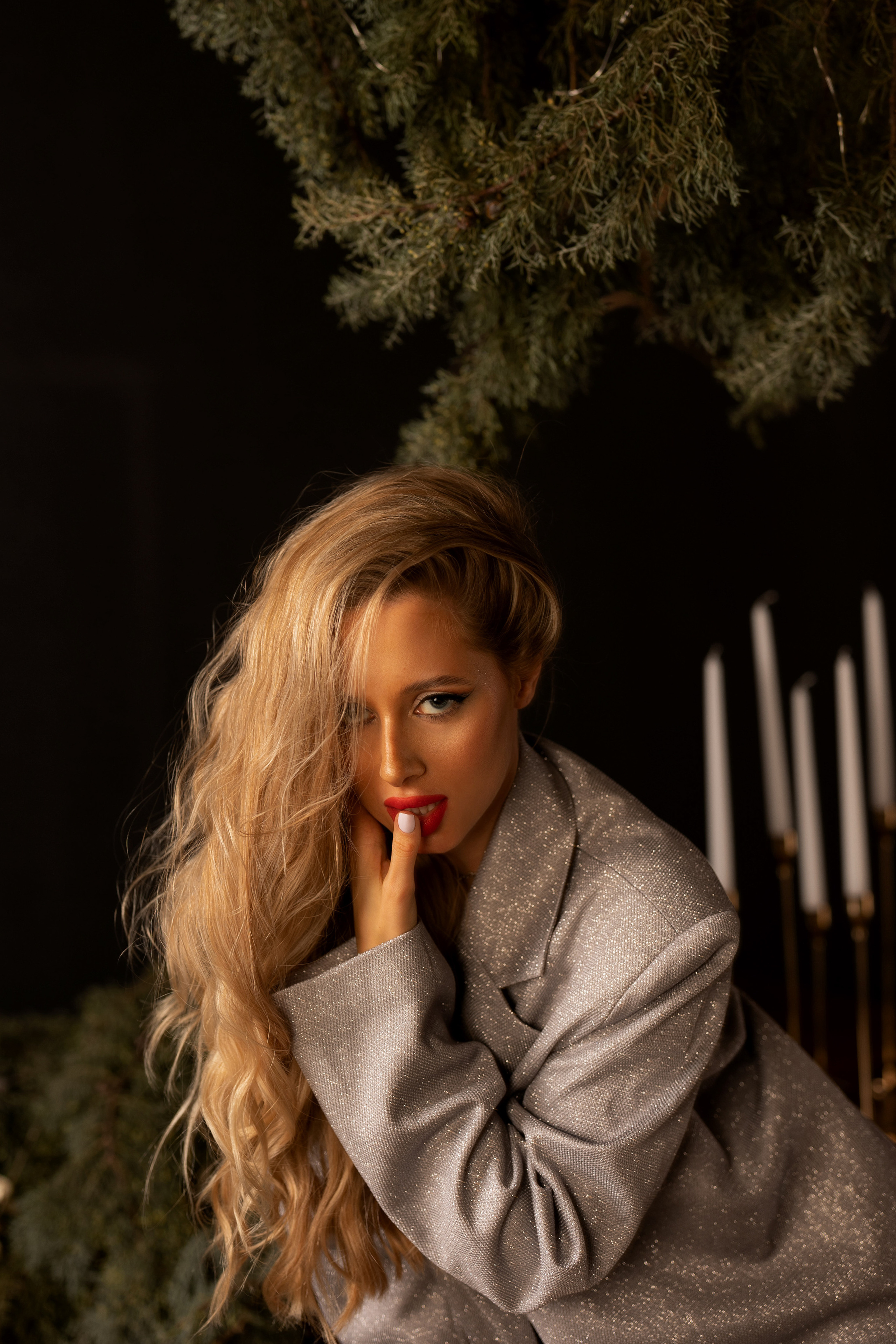 Полина. Новогодняя фотосессия в студии. Фотограф в Сочи Валерия Белоусова