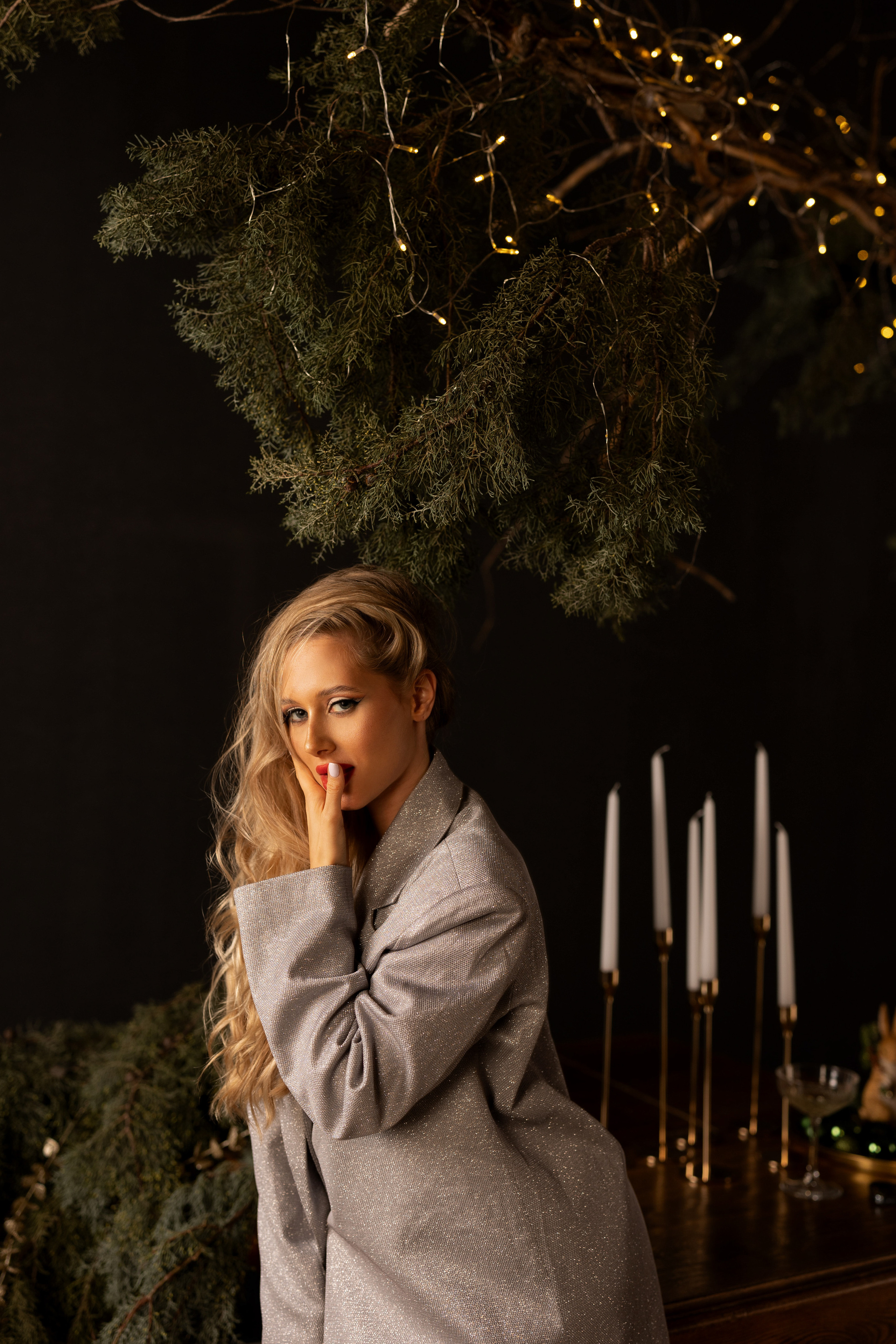 Полина. Новогодняя фотосессия в студии. Фотограф в Сочи Валерия Белоусова