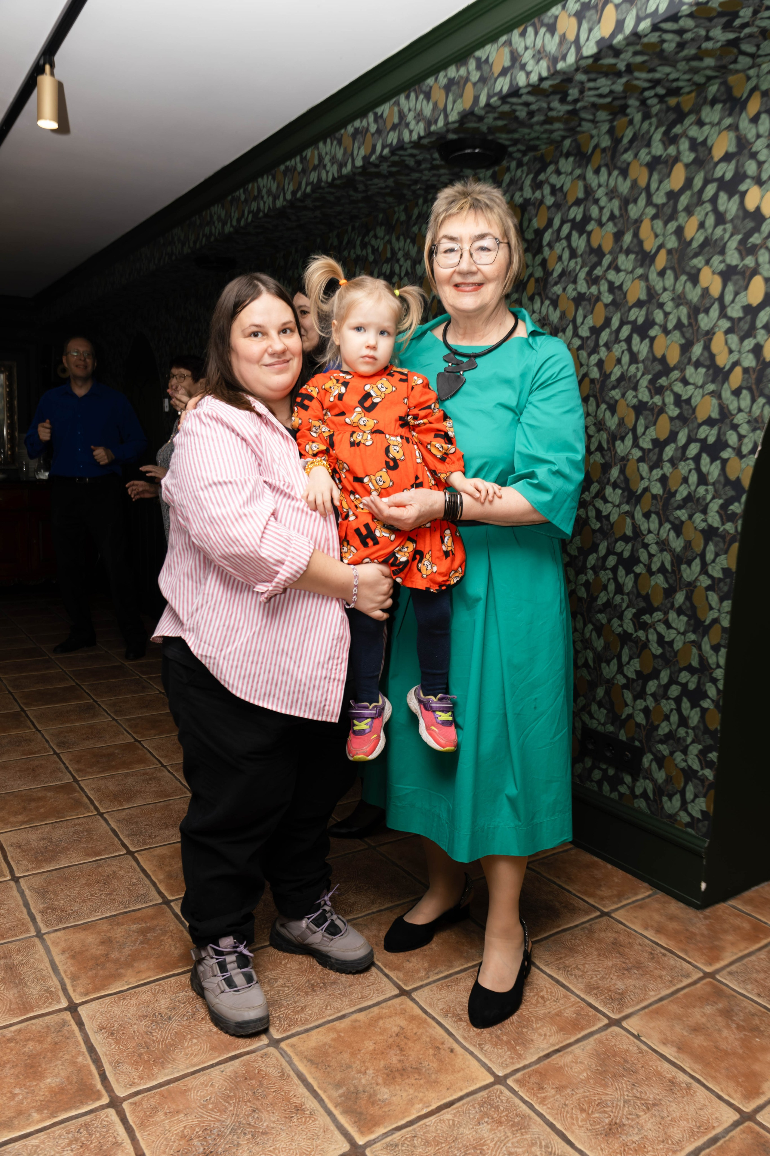 Юбилей Ольги Ивановны. Семейный фотограф Софи Симакова в Волгограде и Волжском