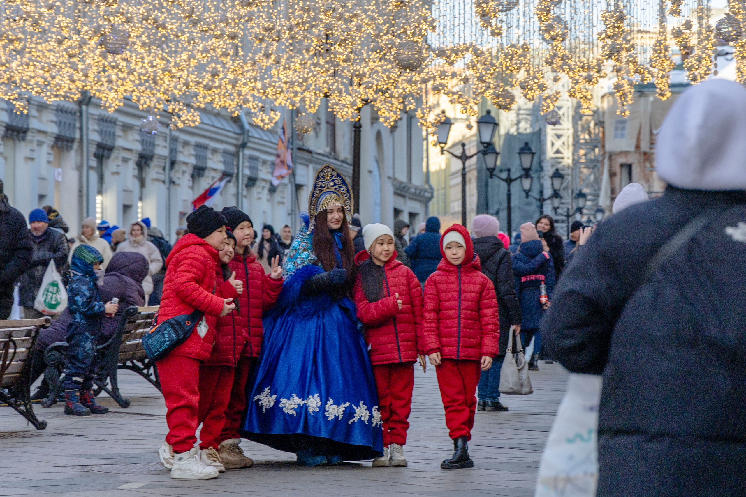 STREETSAGA — уличный фотограф в Москве. Стрит, портреты, путешествия и студийная съёмка
