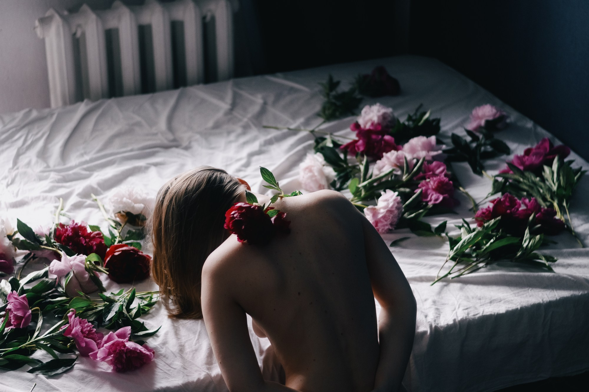 Фотограф ню Тюмень: художественная фотосессия эстетика тела, будуар