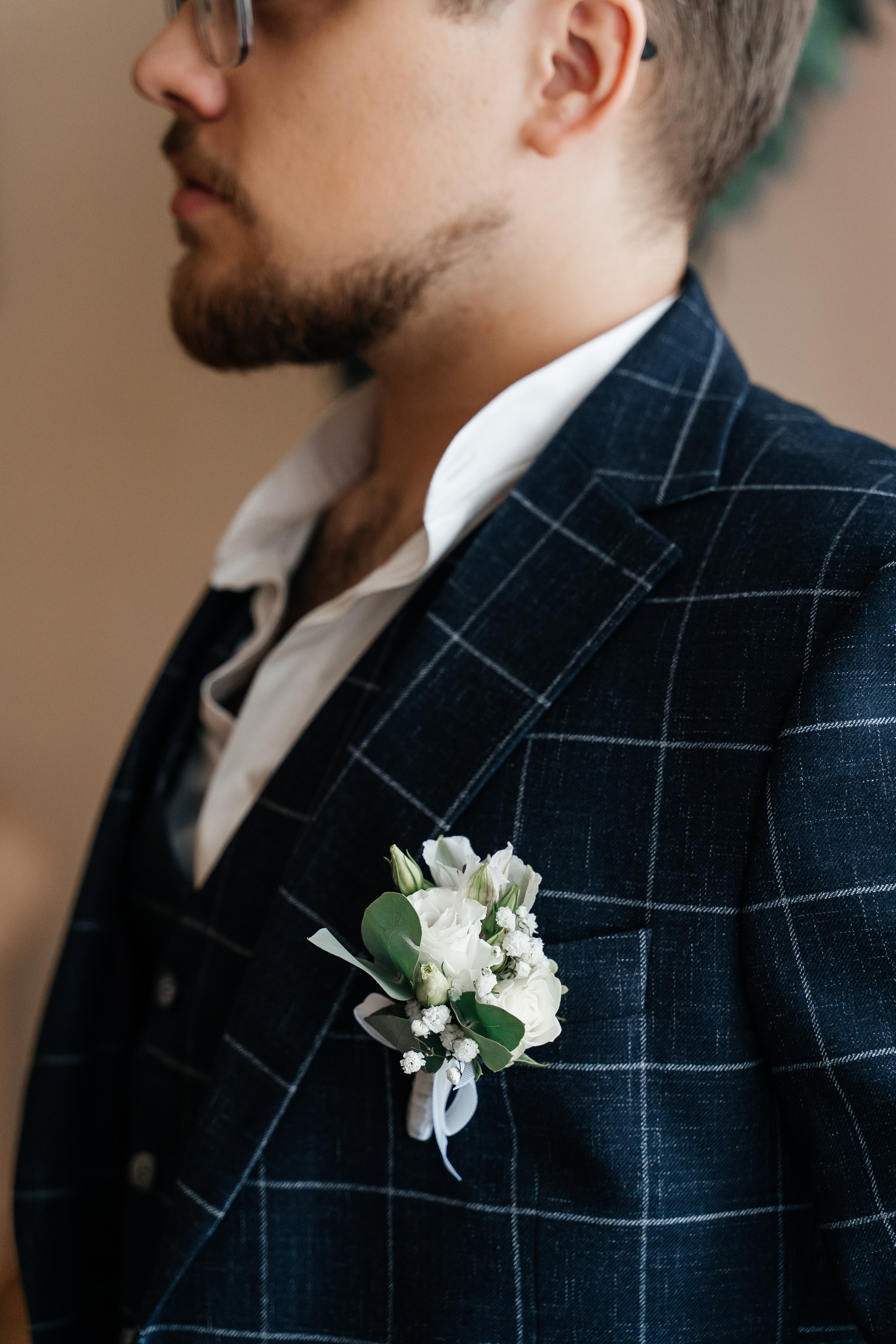 Фотографии с регистрации. Свадебный фотограф в городе Омск EAV Анастасия