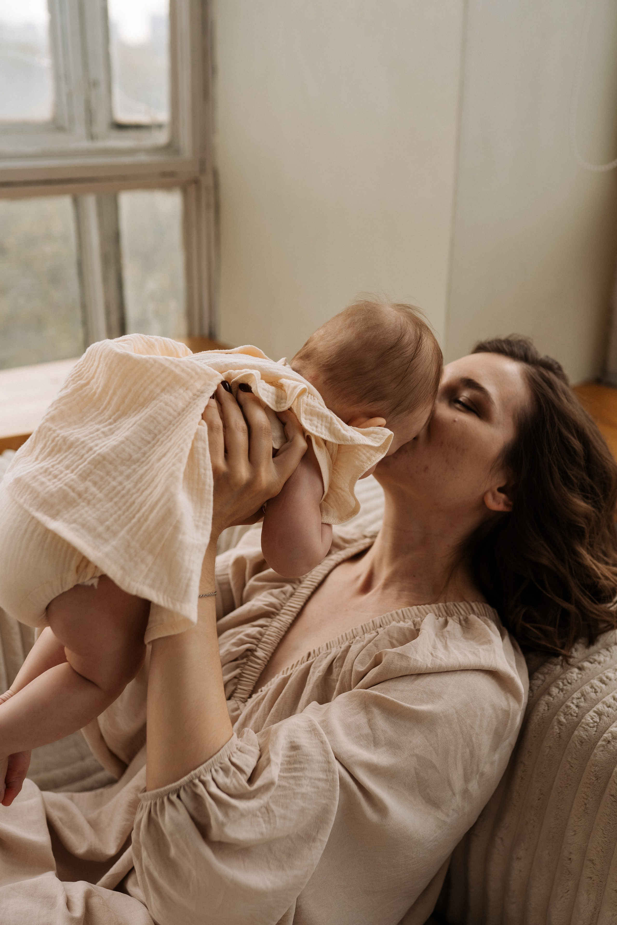 Семейная фотосессия в студии в Москве, семейный фотограф Анна Полушина. Свадебный фотограф в Москве Анна Полушина