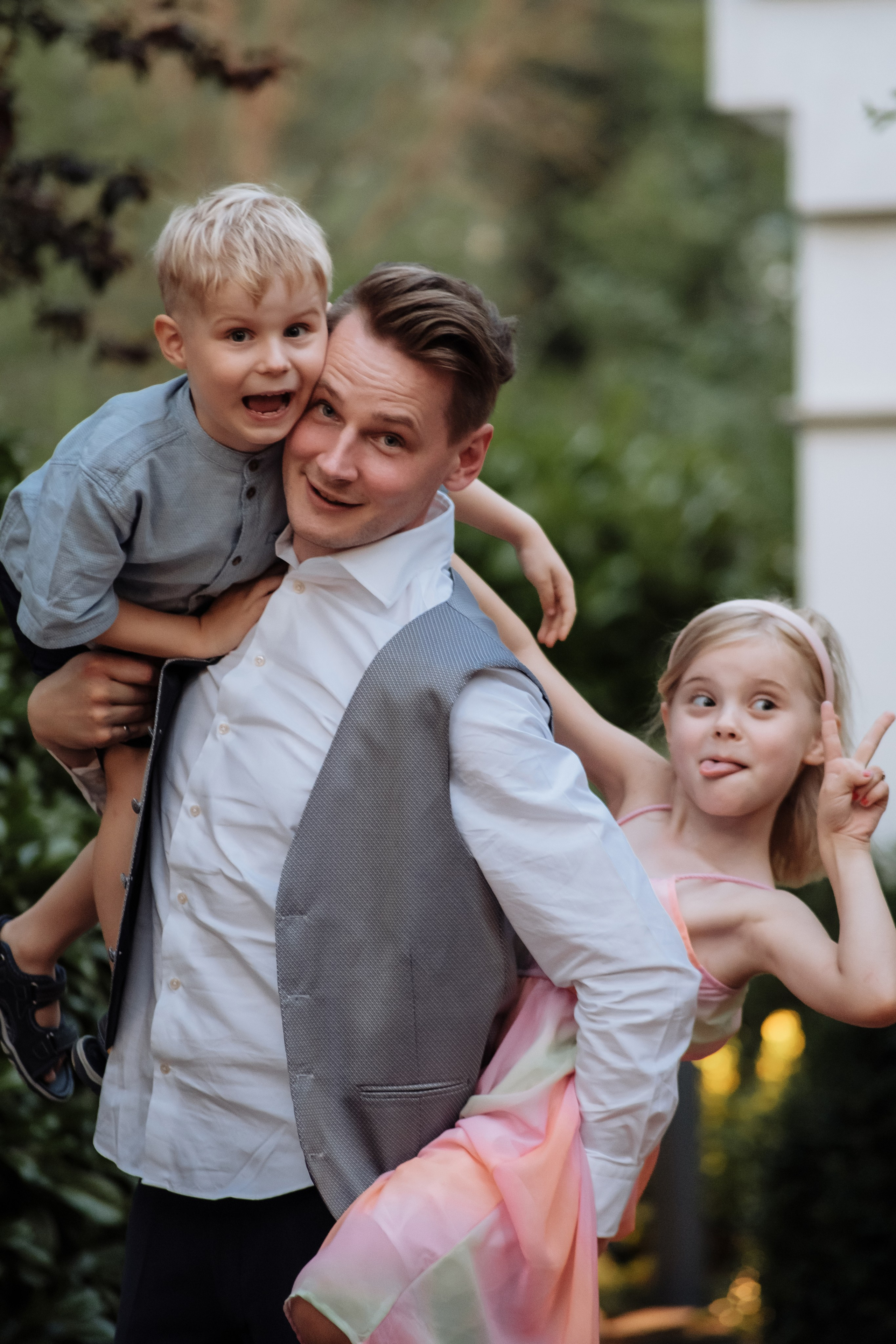 Eric & Elina. Photographer Cologne Bonn Europe Anna Ketova