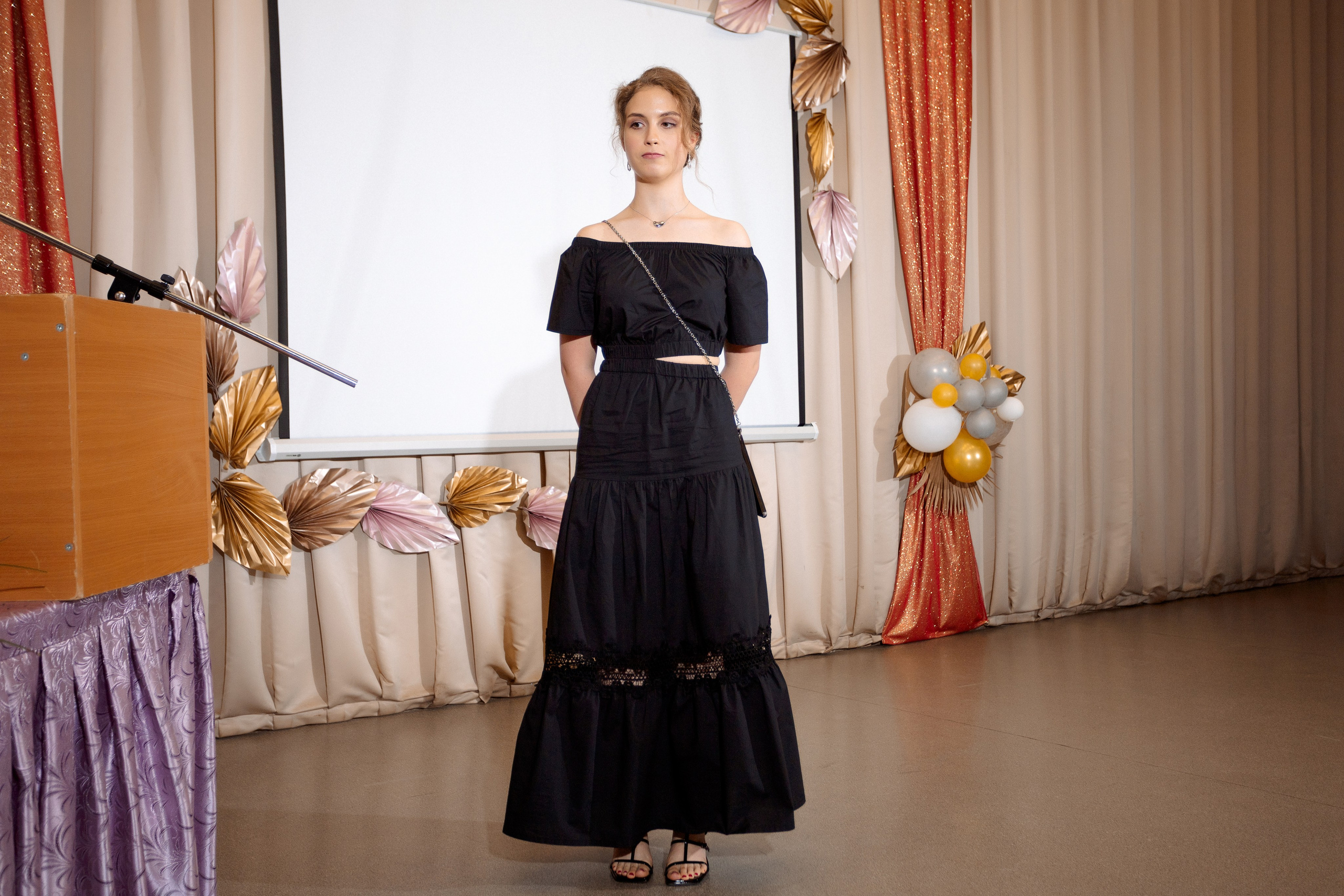 ВРУЧЕНИЕ АТТЕСТАТОВ: Пример. Все фото. Профессиональный фотограф в Ижевске Леша Петров