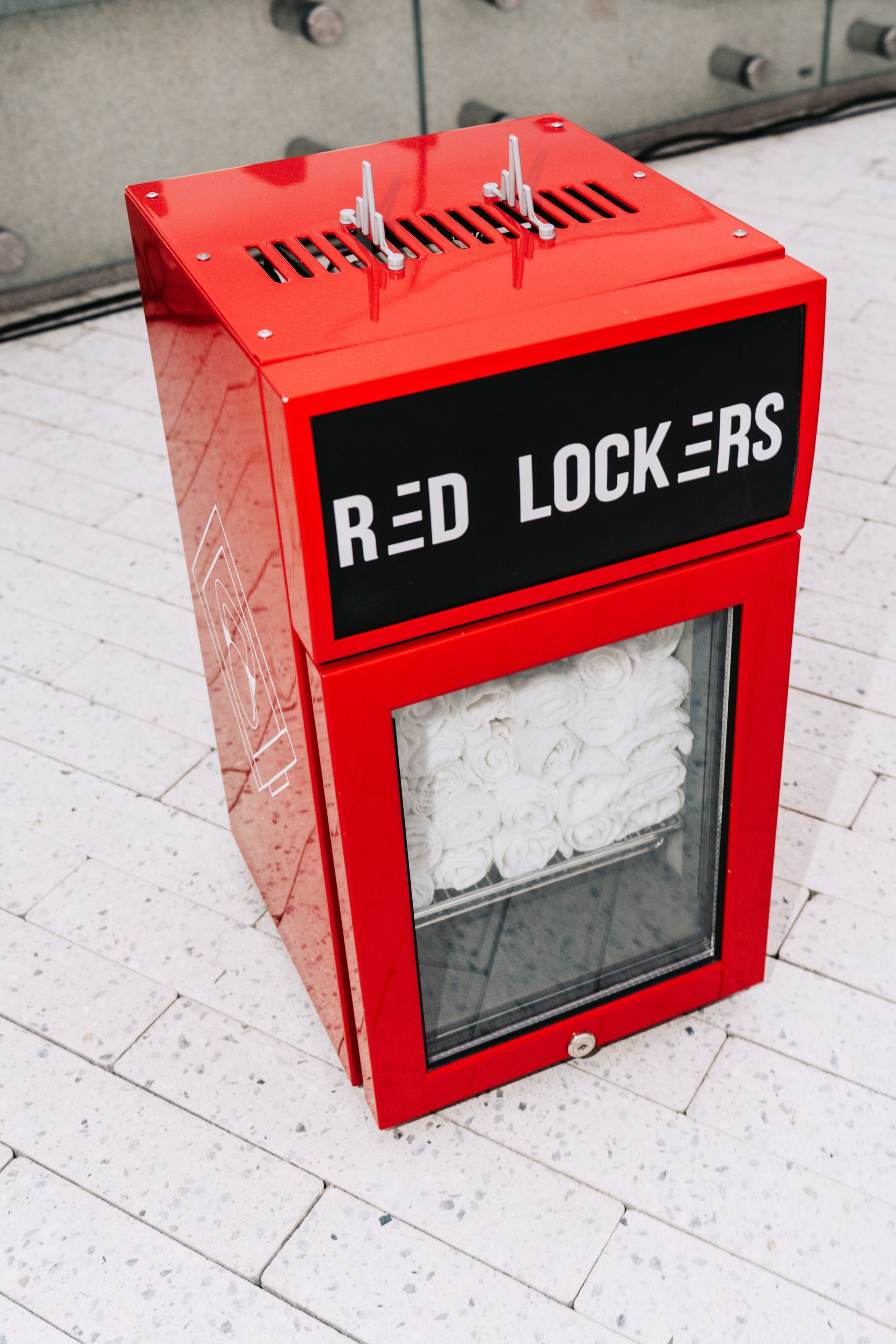 RED LOCKERS x EZYMILS. Репортажный и портретный фотограф Ася Салахова