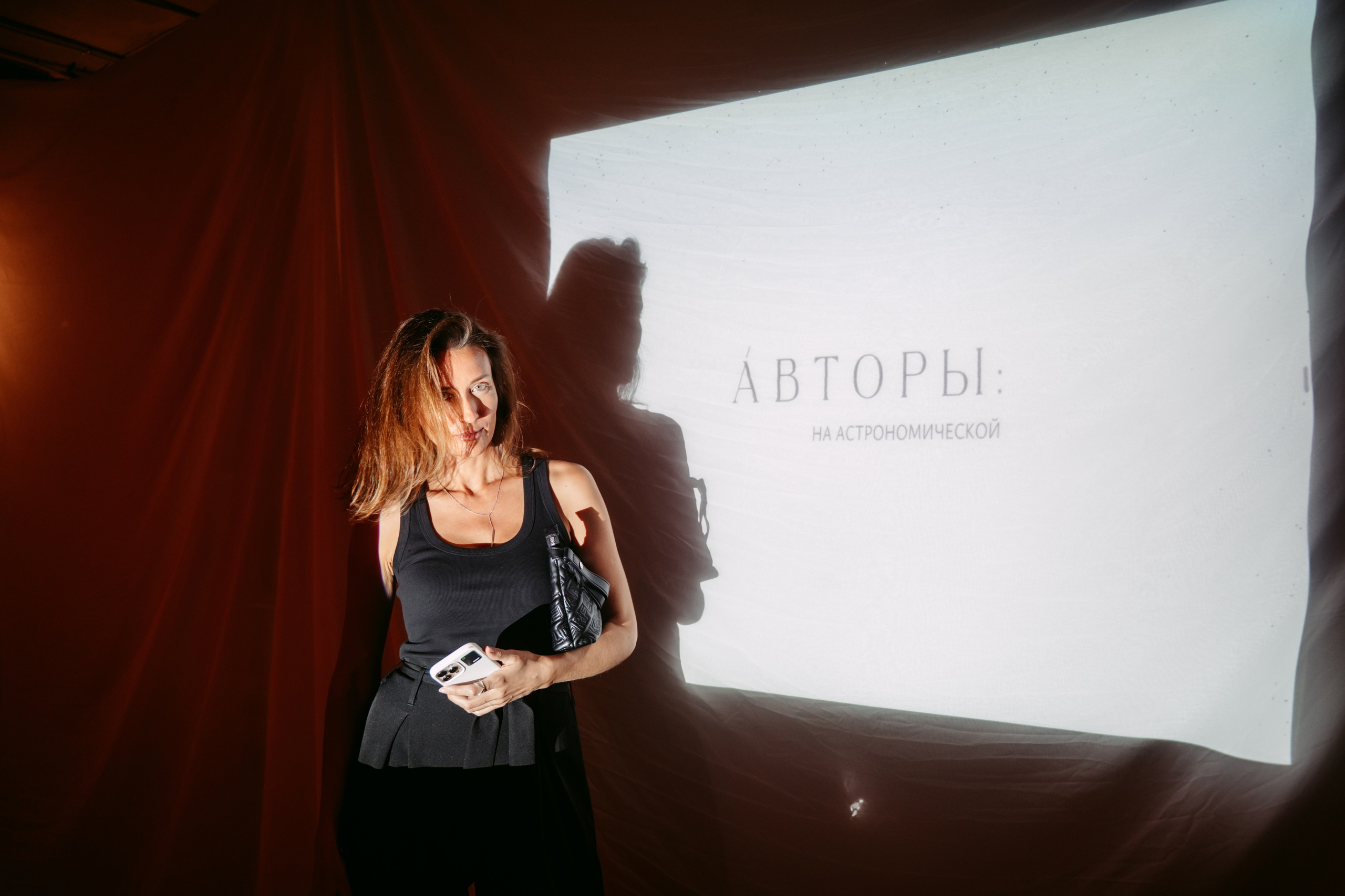 Авторы | Презентация дома на Астрономической. Репортажный и портретный фотограф Ася Салахова