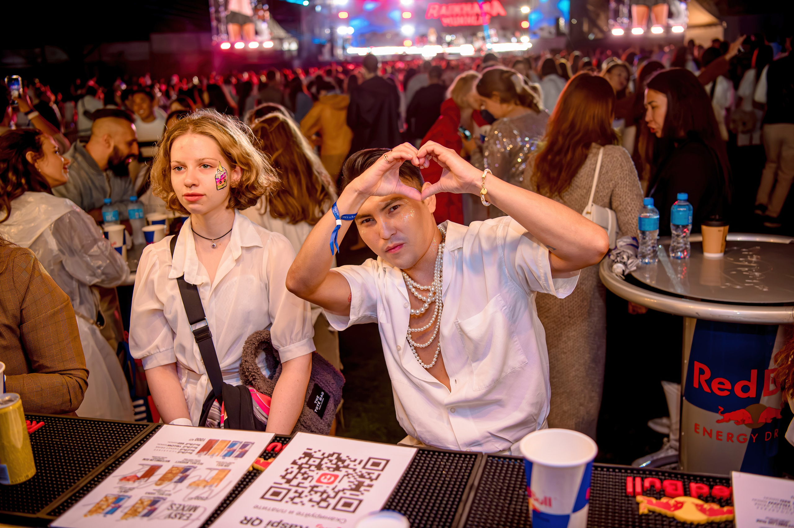 Концерты. Фестивали. Елена Северина фотограф, Алматы: репортаж (спорт, концерты, конференции), предметная и фуд-съёмка, портреты, каталоги, фэшн, ретушь