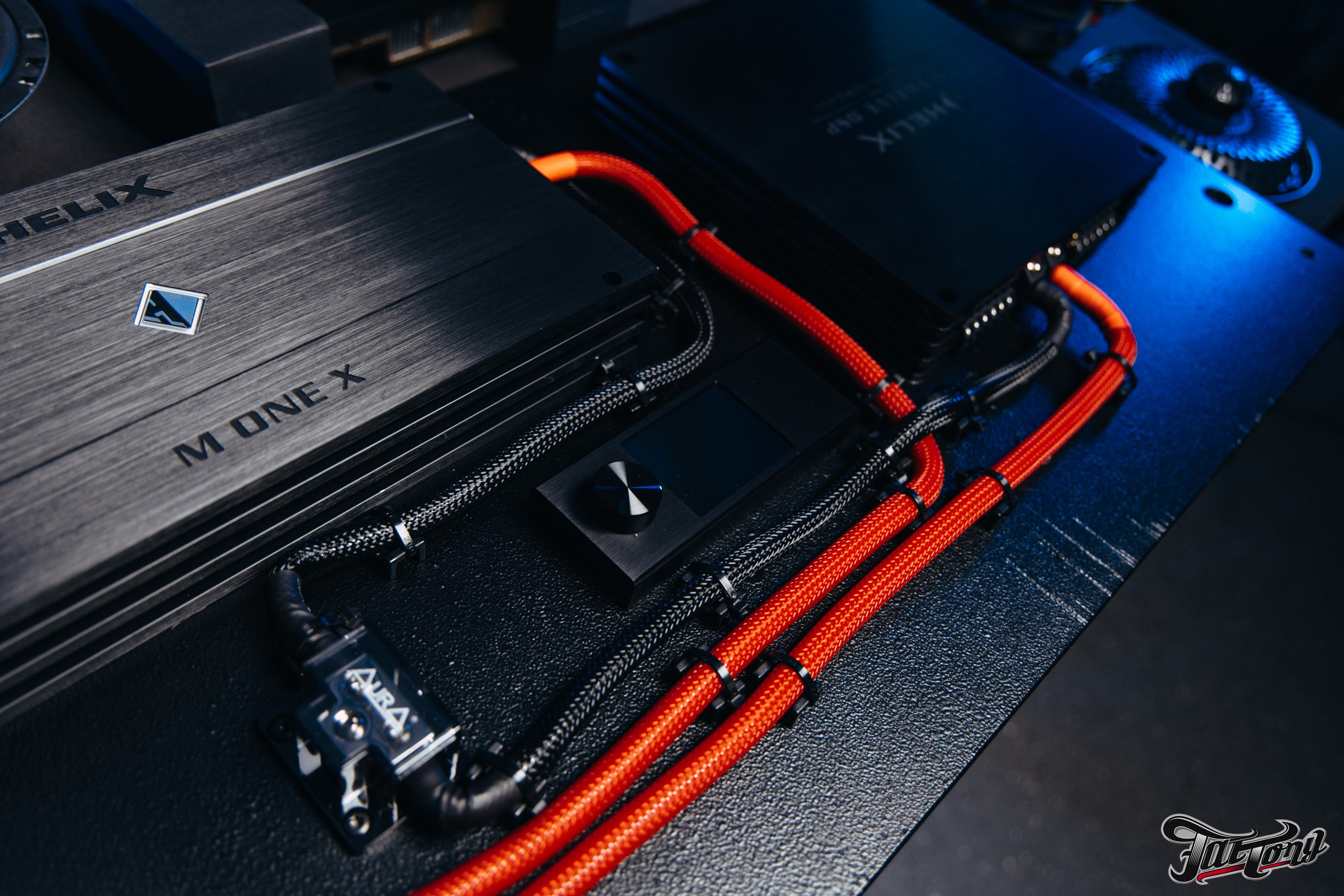 Cadillac escalade акустика и акустическая система. DeLorein