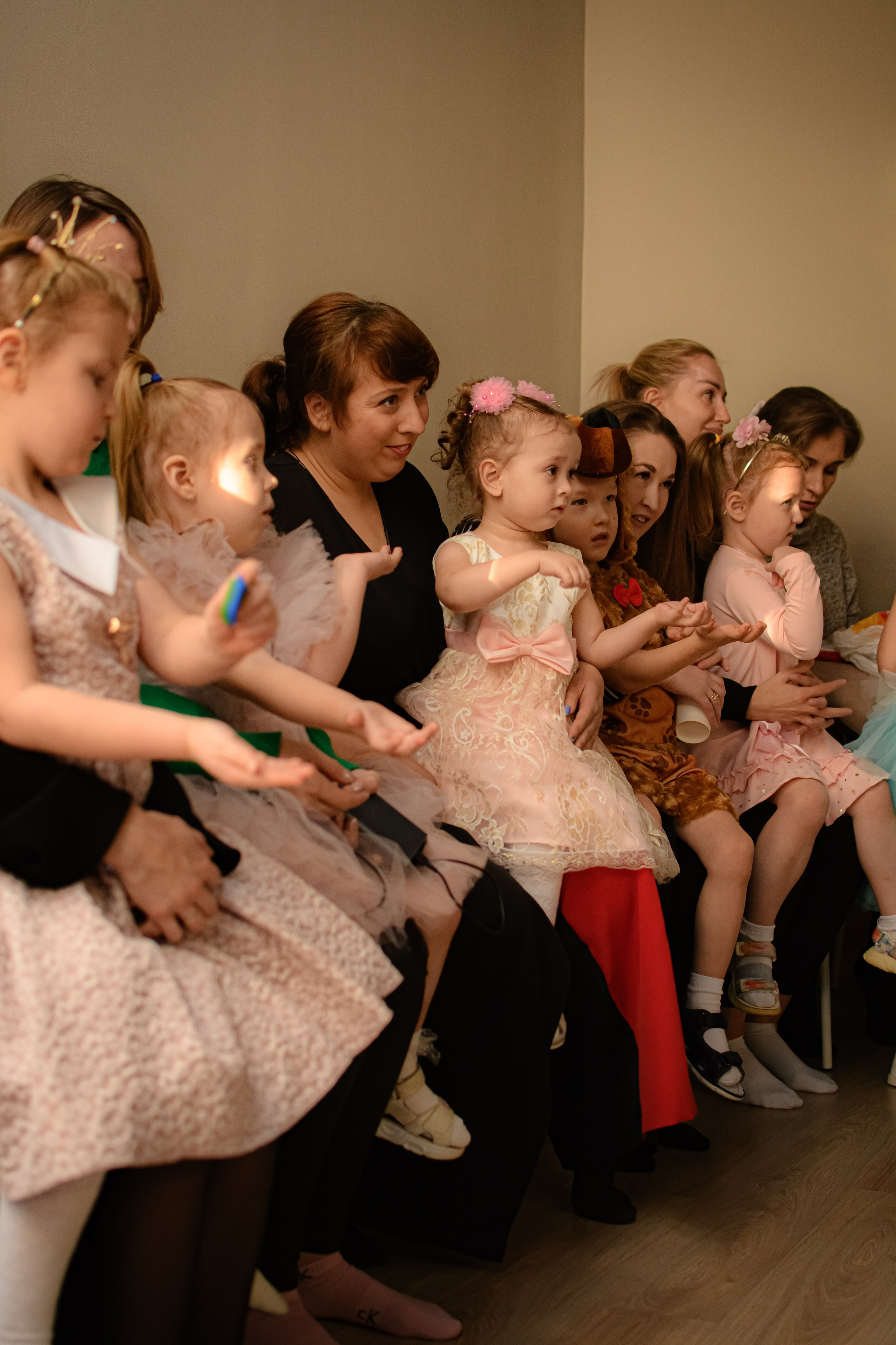 HAPPY NEW YEAR. Photokarish