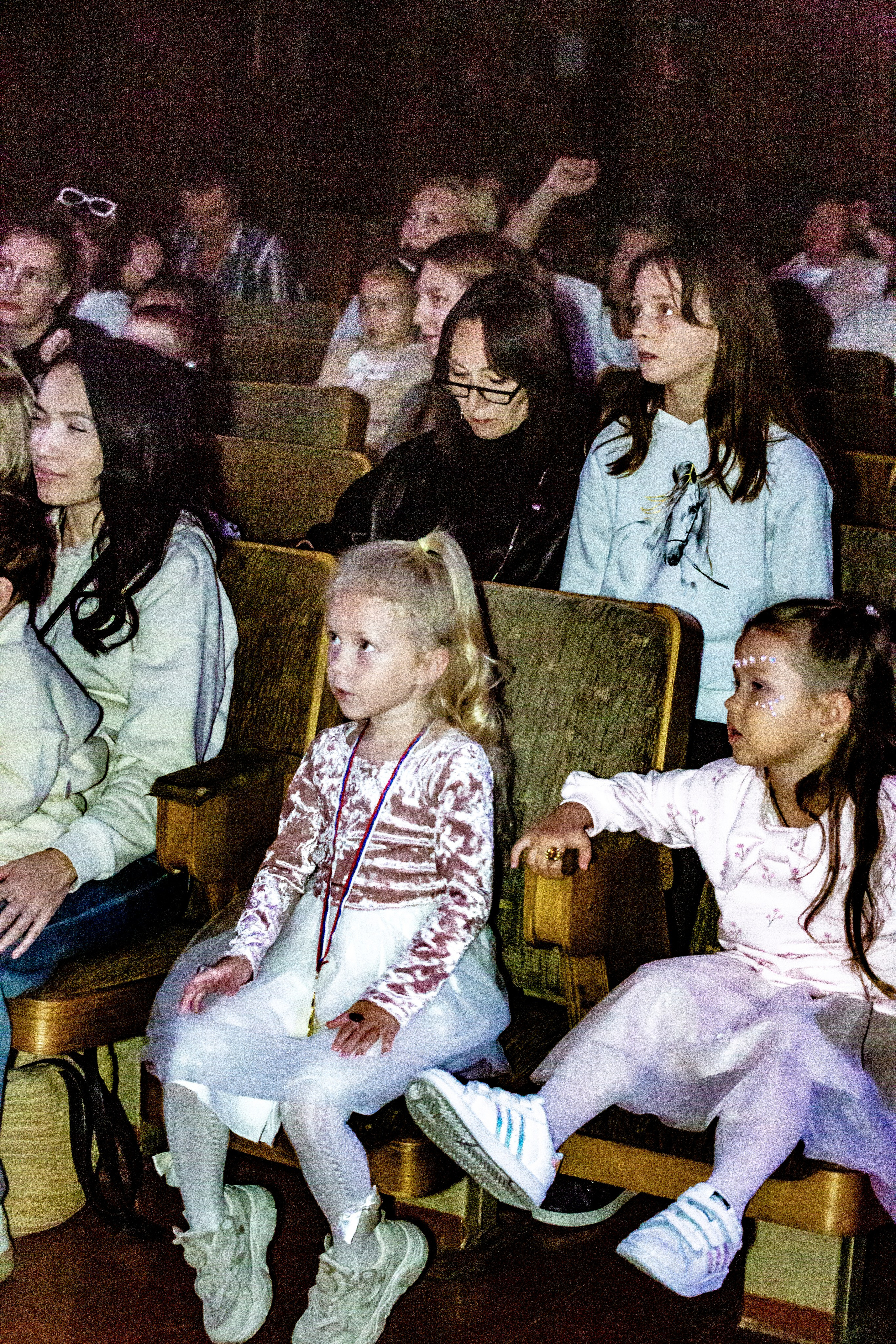 Спектакль театра Саквояж Лягушка путешествиница. Фотограф в Сочи Юрий Шептаев