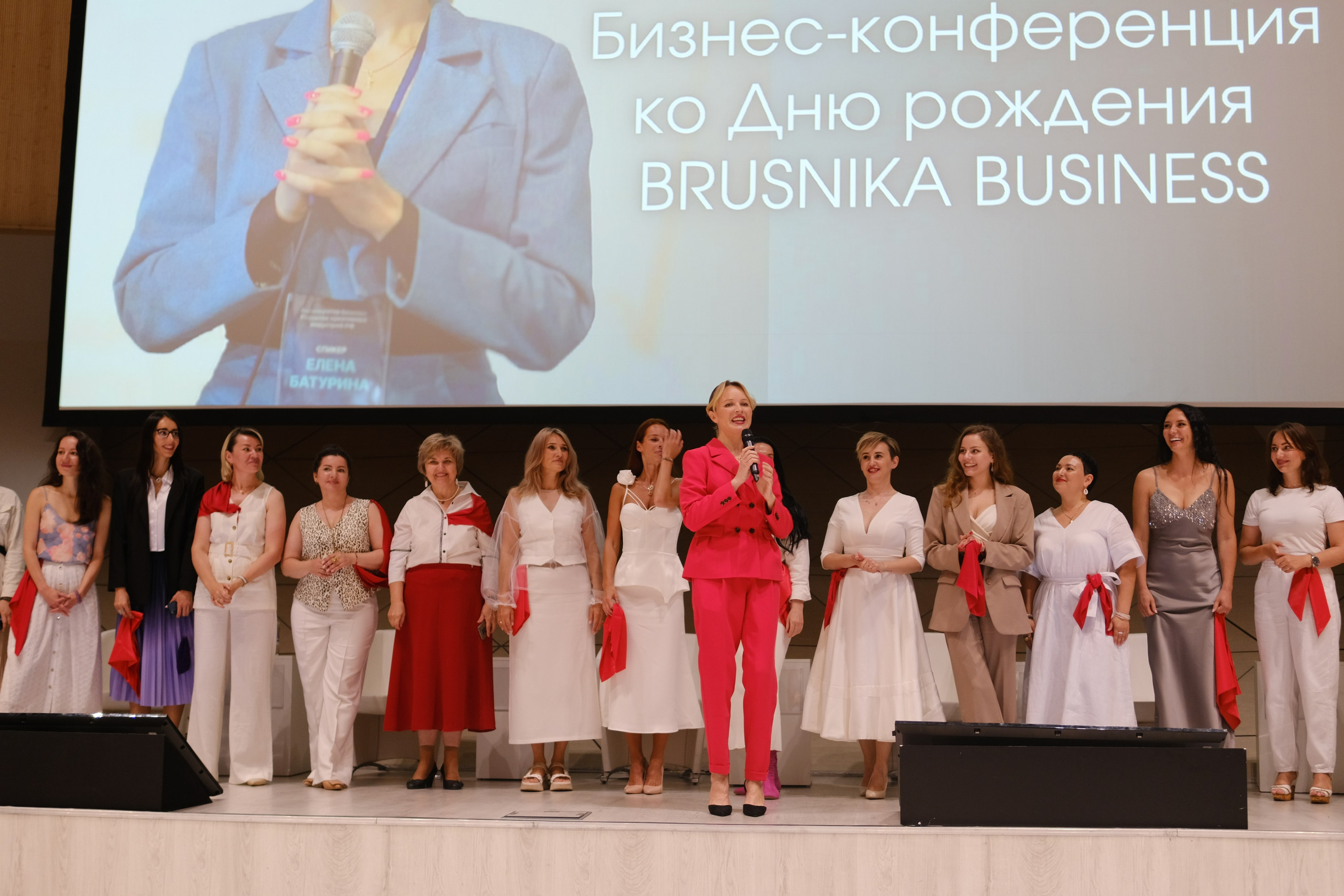 BRUSNIKA_Birthday. Индивидуальная фотосъёмка в Москве. Фотограф Василиса Тарасова