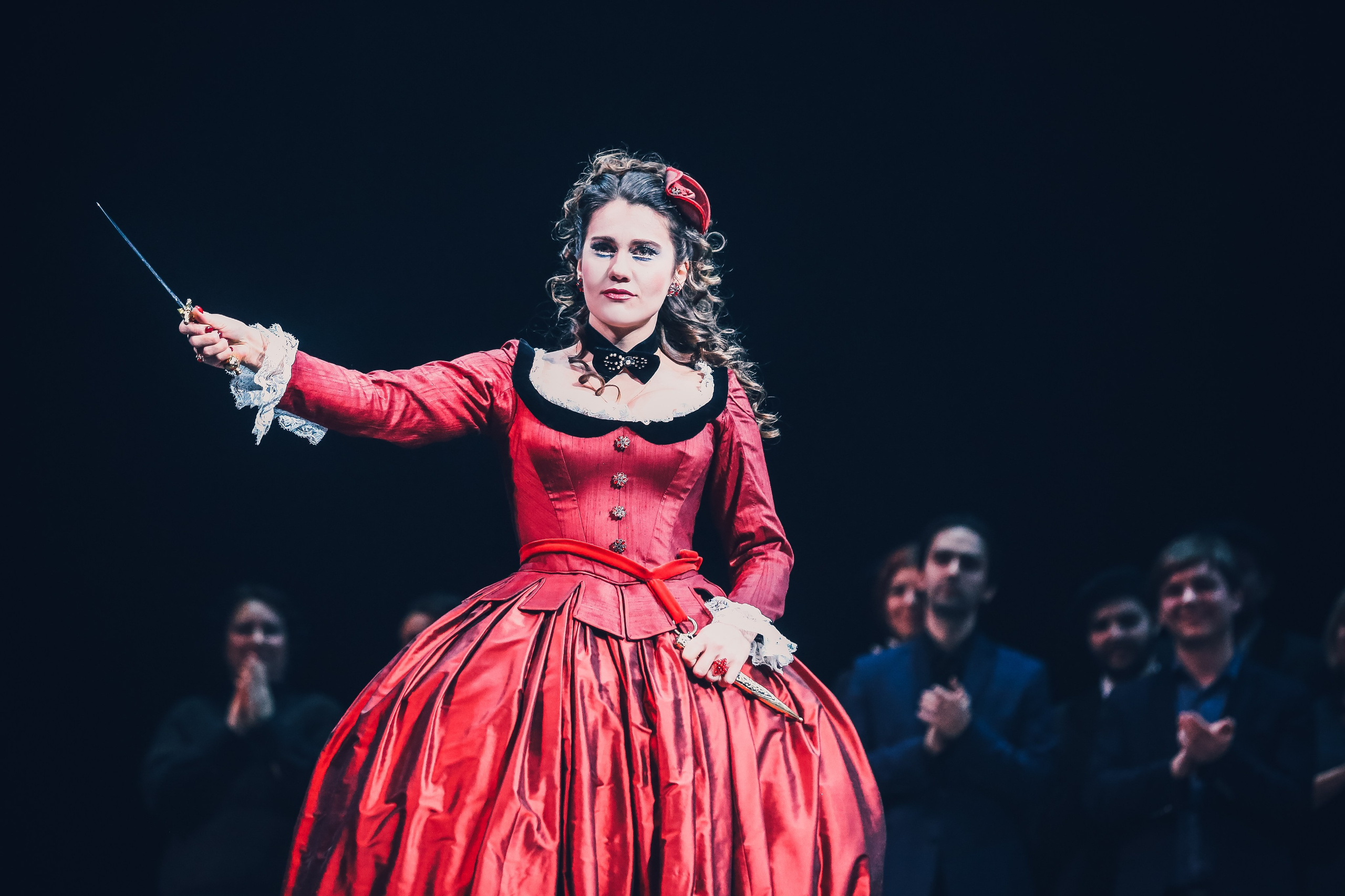 «Влюбленный дьявол» Александра Вустина в МАМТе. Дарья Письменюк / Darya Leitstern — фотограф, музыкант, журналист, путешественник