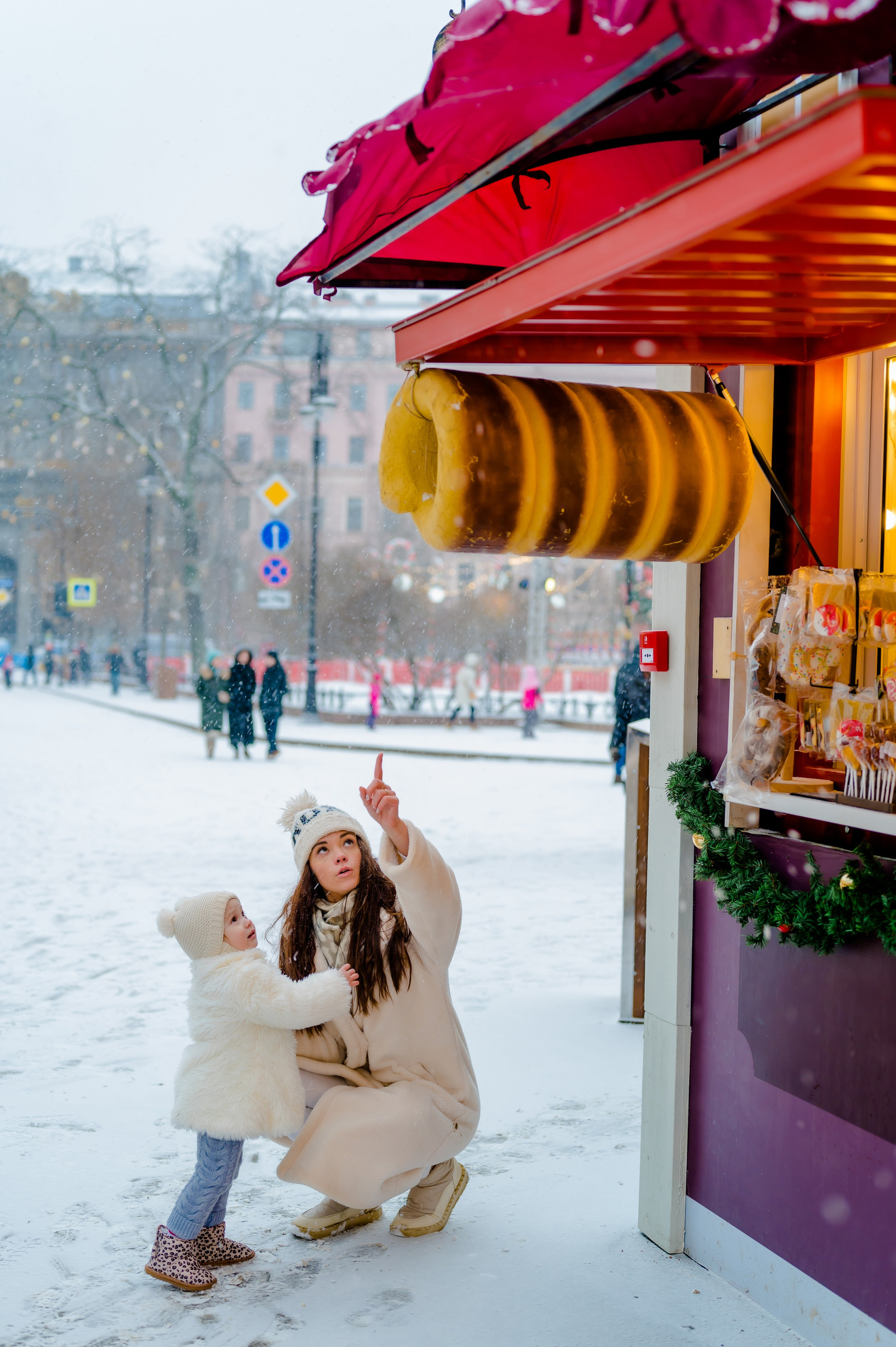Новогодняя фотосессия на Манежной площади. Свадебный и семейный фотограф Евгения Кононова