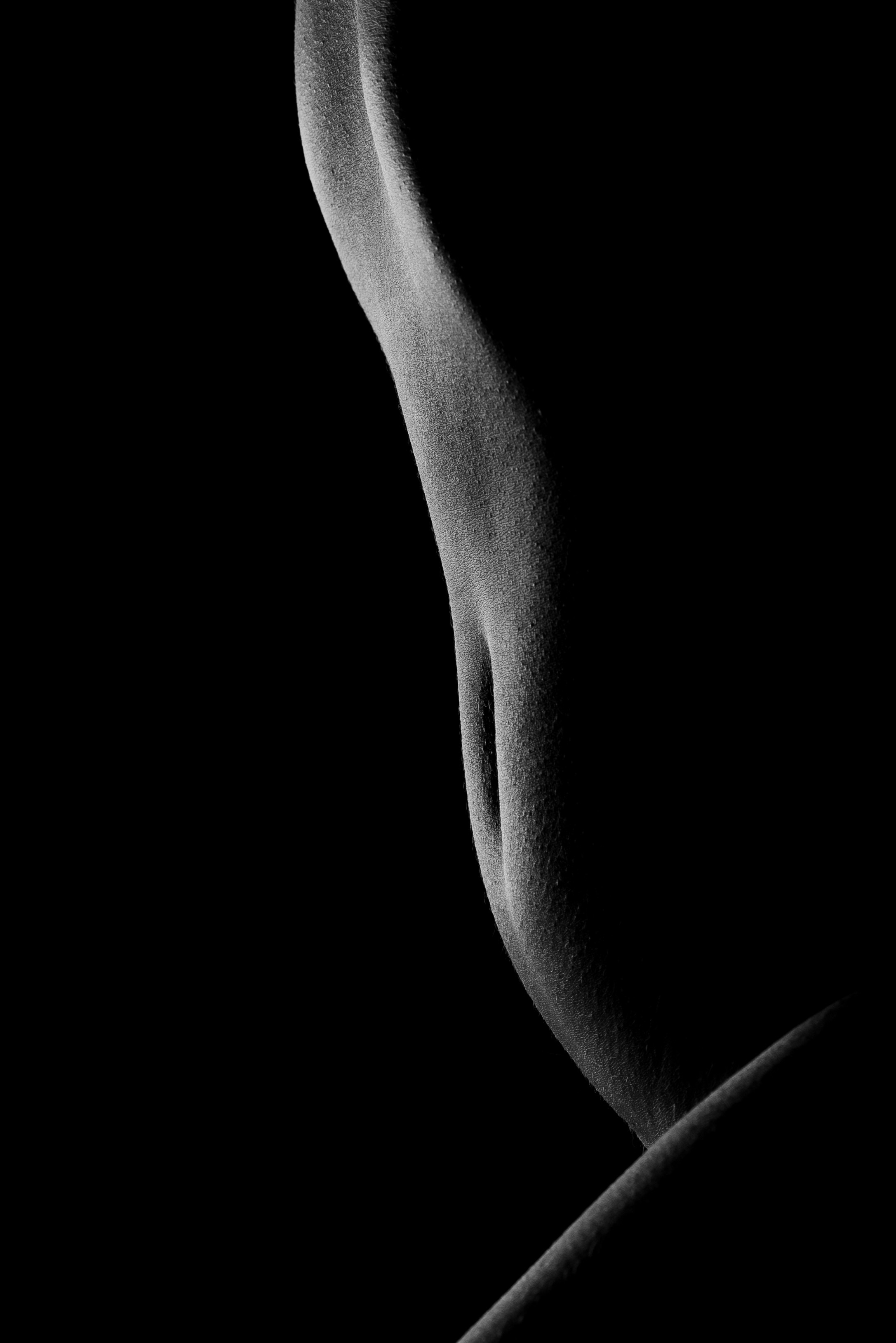 Ню с цензурой. Гармония и детали в фотографии Фото продакшен