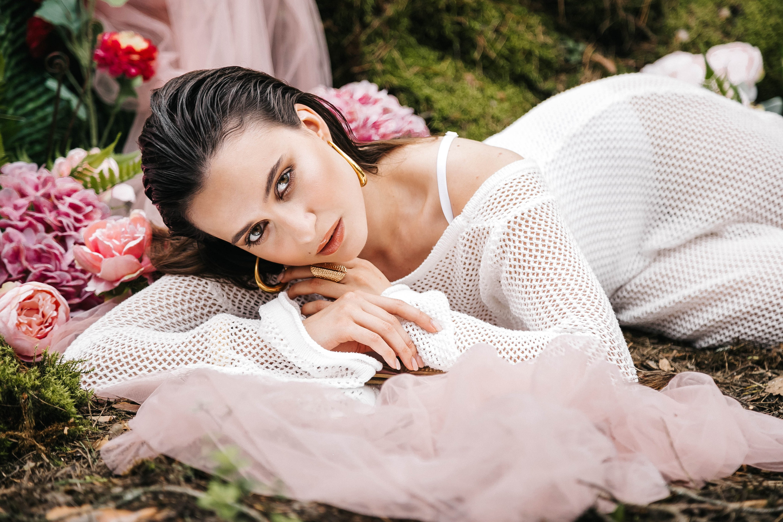 Фотосессия девушки на природе. Фотограф в Минске Ира Сюбарева