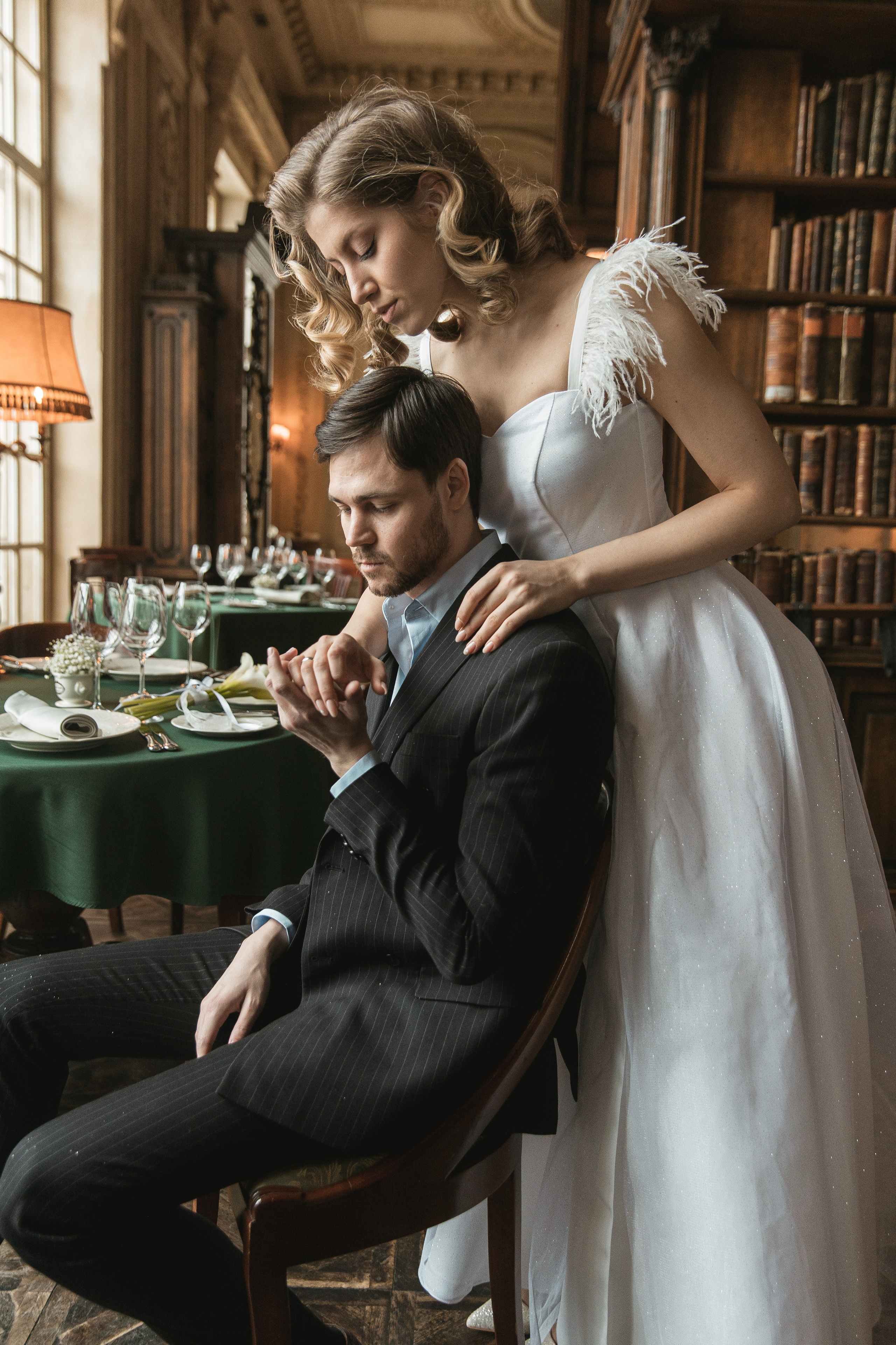 Свадебная фотосъемка  в кафе Пушкин. Свадебный фотограф Калуга Москва Диана Румянцева