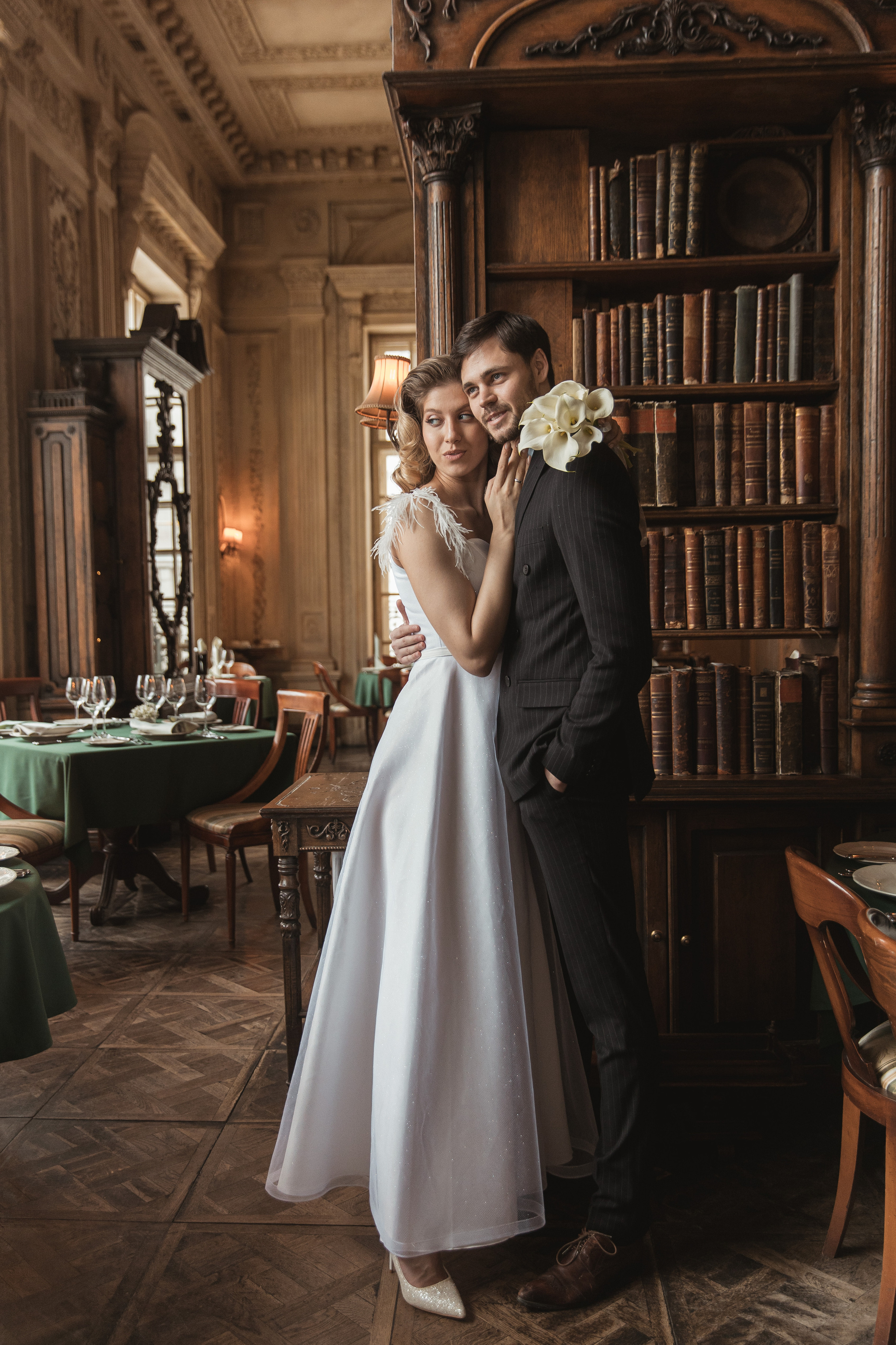 Свадебная фотосъемка  в кафе Пушкин. Свадебный фотограф Калуга Москва Диана Румянцева