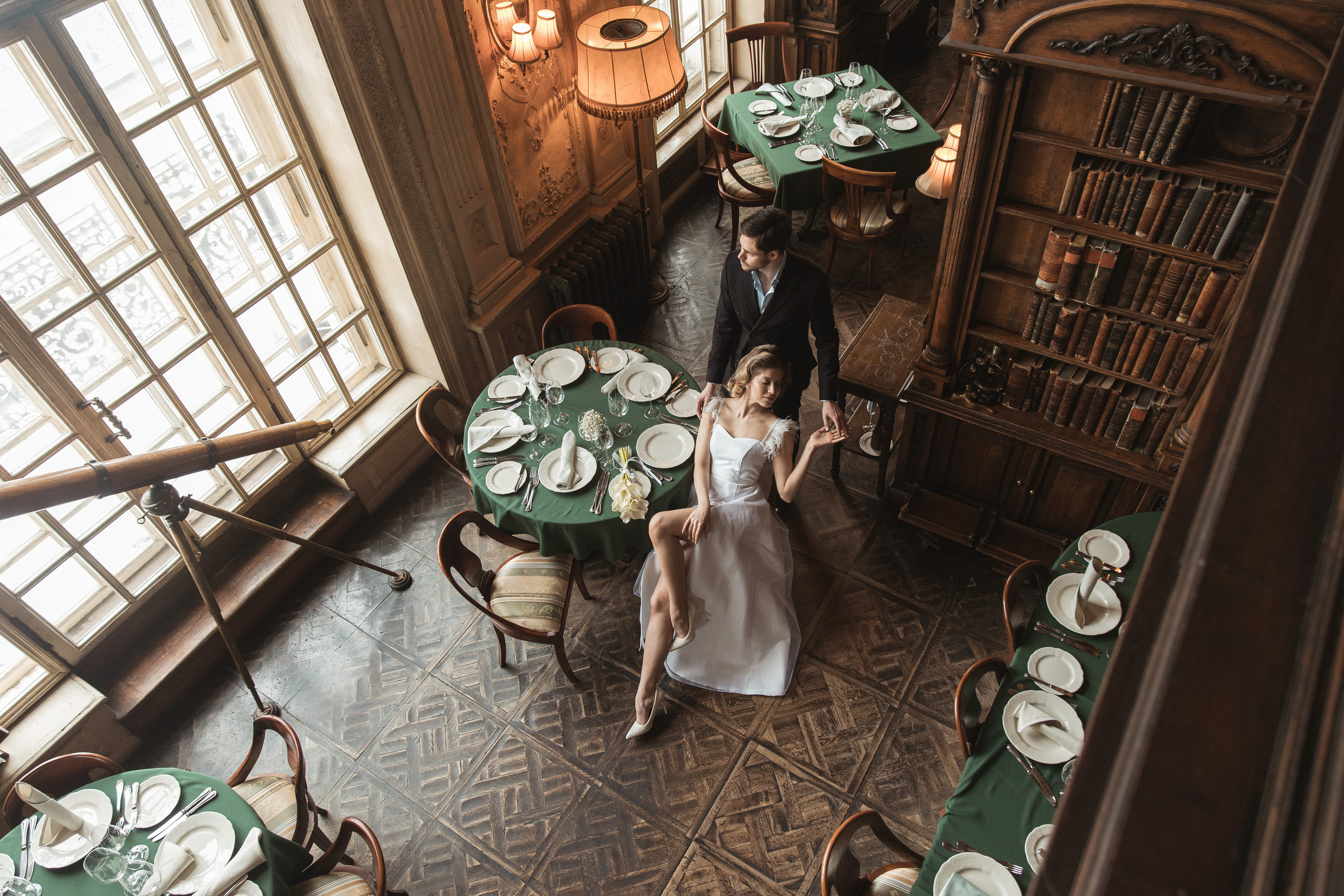 Свадебная фотосъемка  в кафе Пушкин. Свадебный фотограф Калуга Москва Диана Румянцева