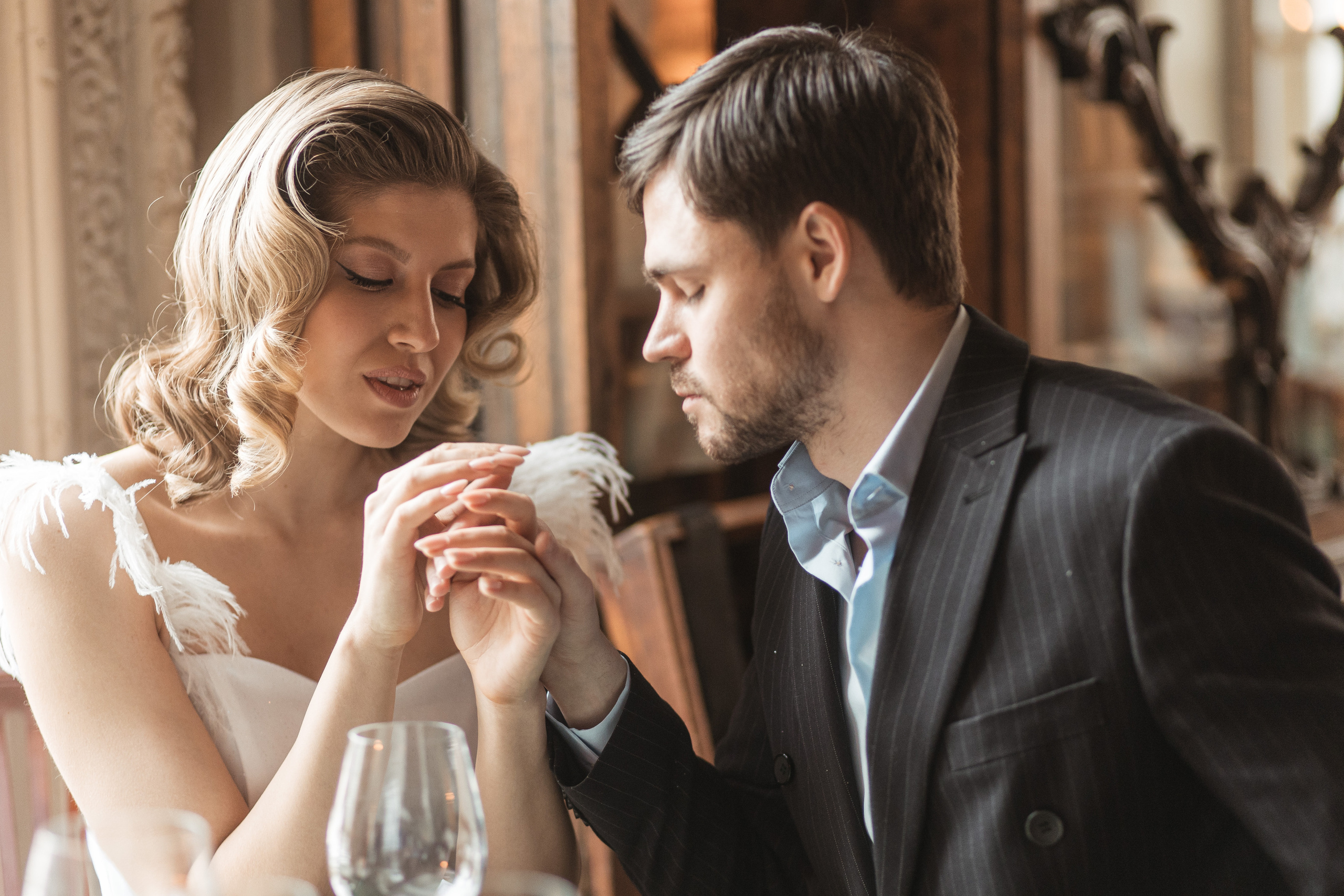 Свадебная фотосъемка  в кафе Пушкин. Свадебный фотограф Калуга Москва Диана Румянцева