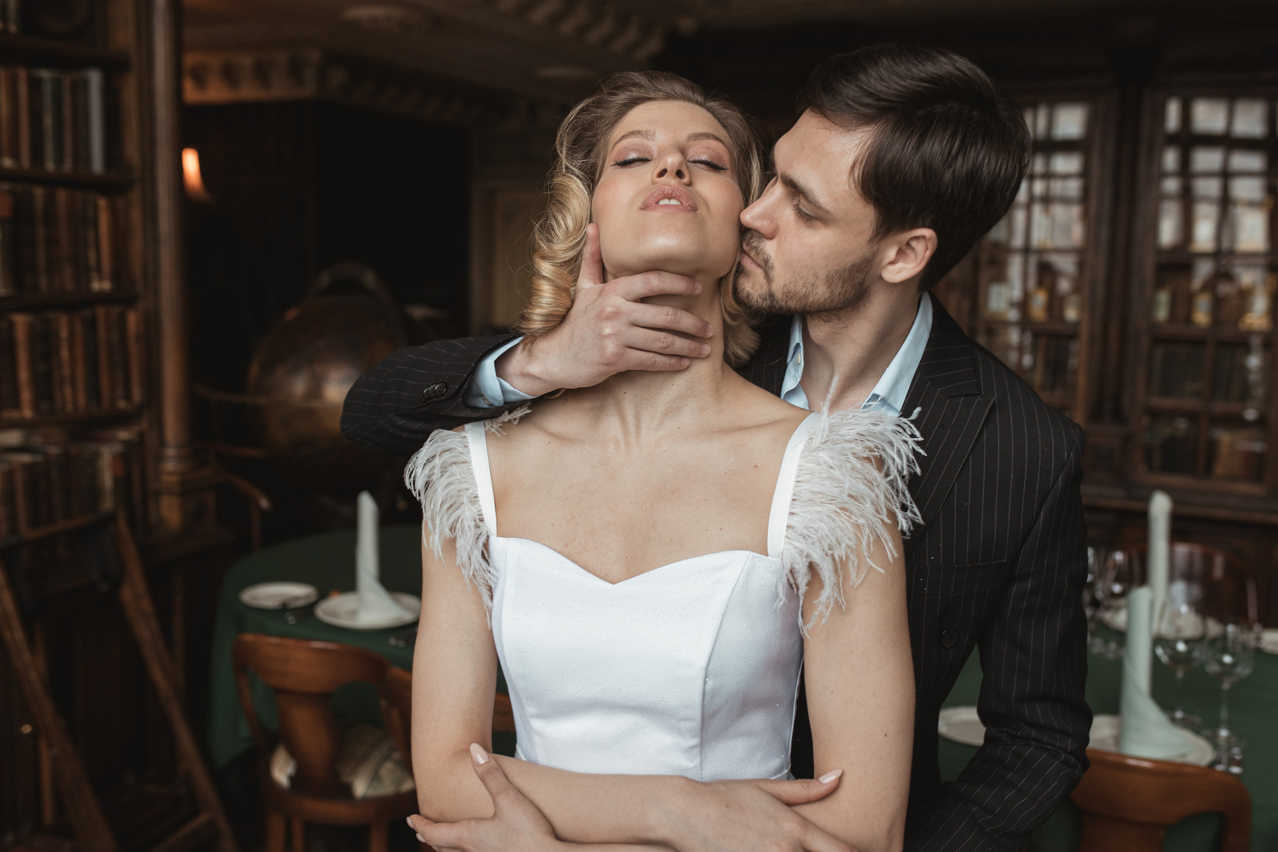 Свадебная фотосъемка  в кафе Пушкин. Свадебный фотограф Калуга Москва Диана Румянцева