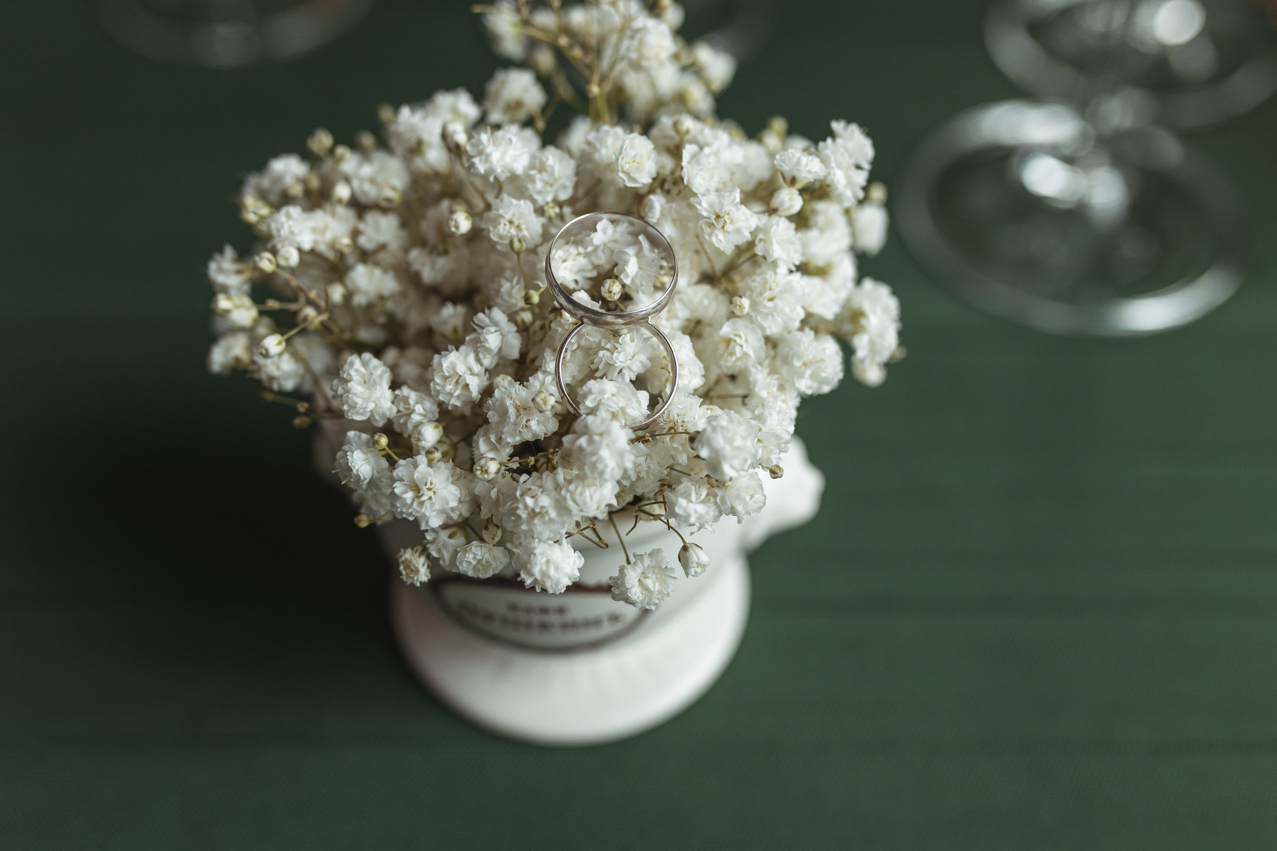 Свадебная фотосъемка  в кафе Пушкин. Свадебный фотограф Калуга Москва Диана Румянцева